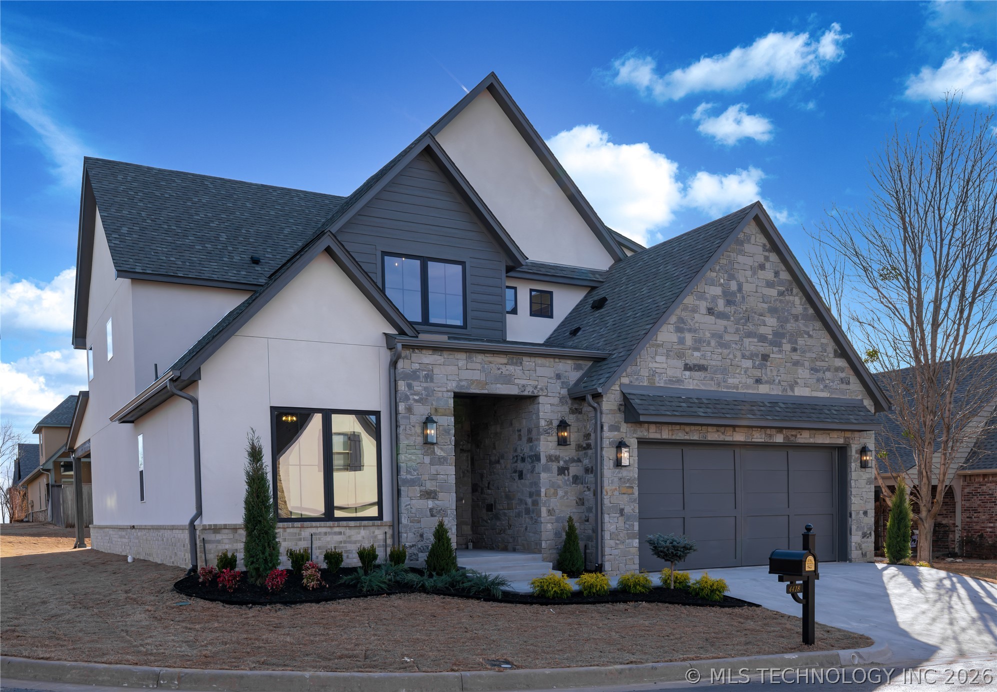 4418 E 93rd Place S Property Photo 3