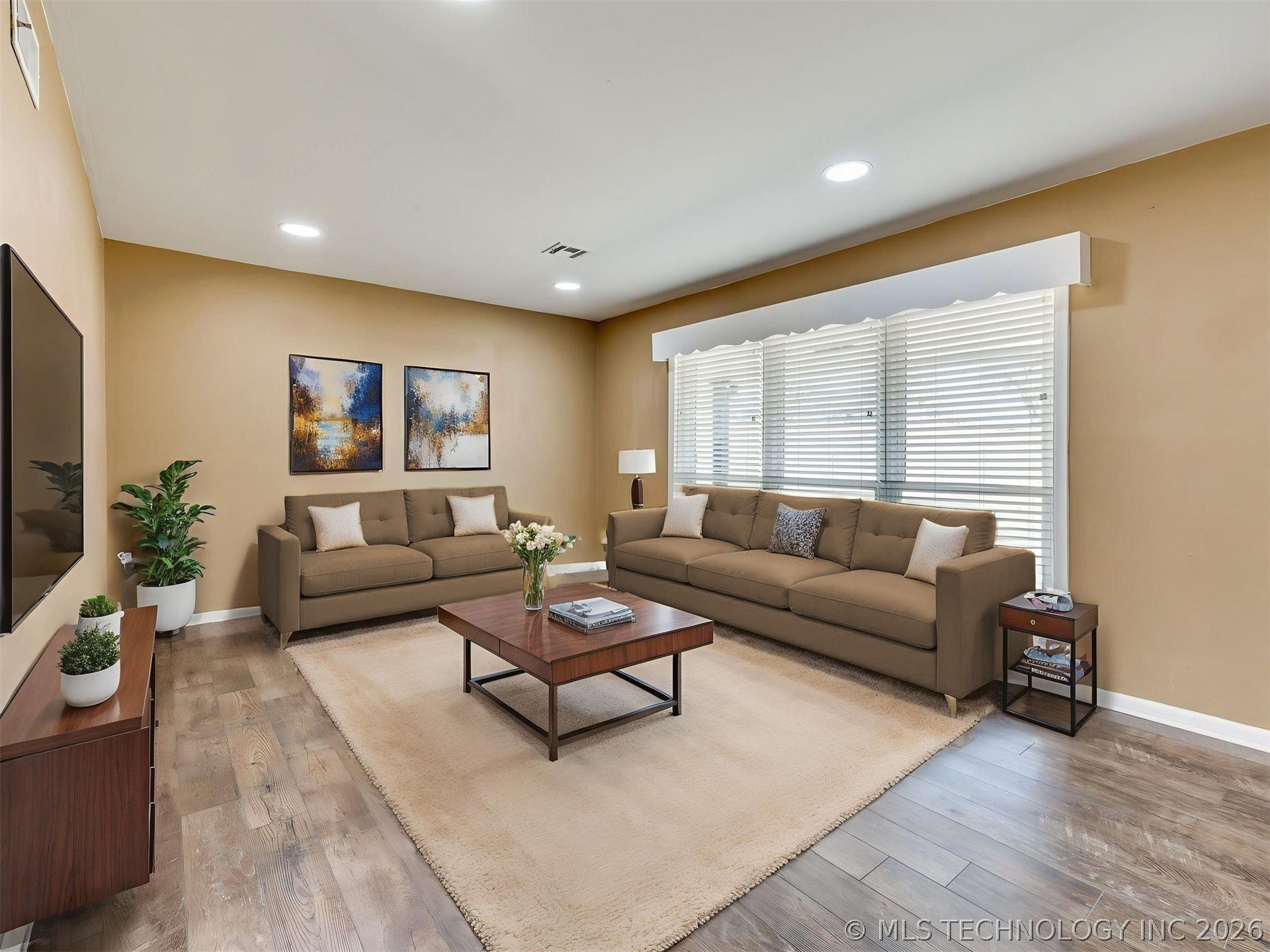 800 Luker Lane Property Photo 8