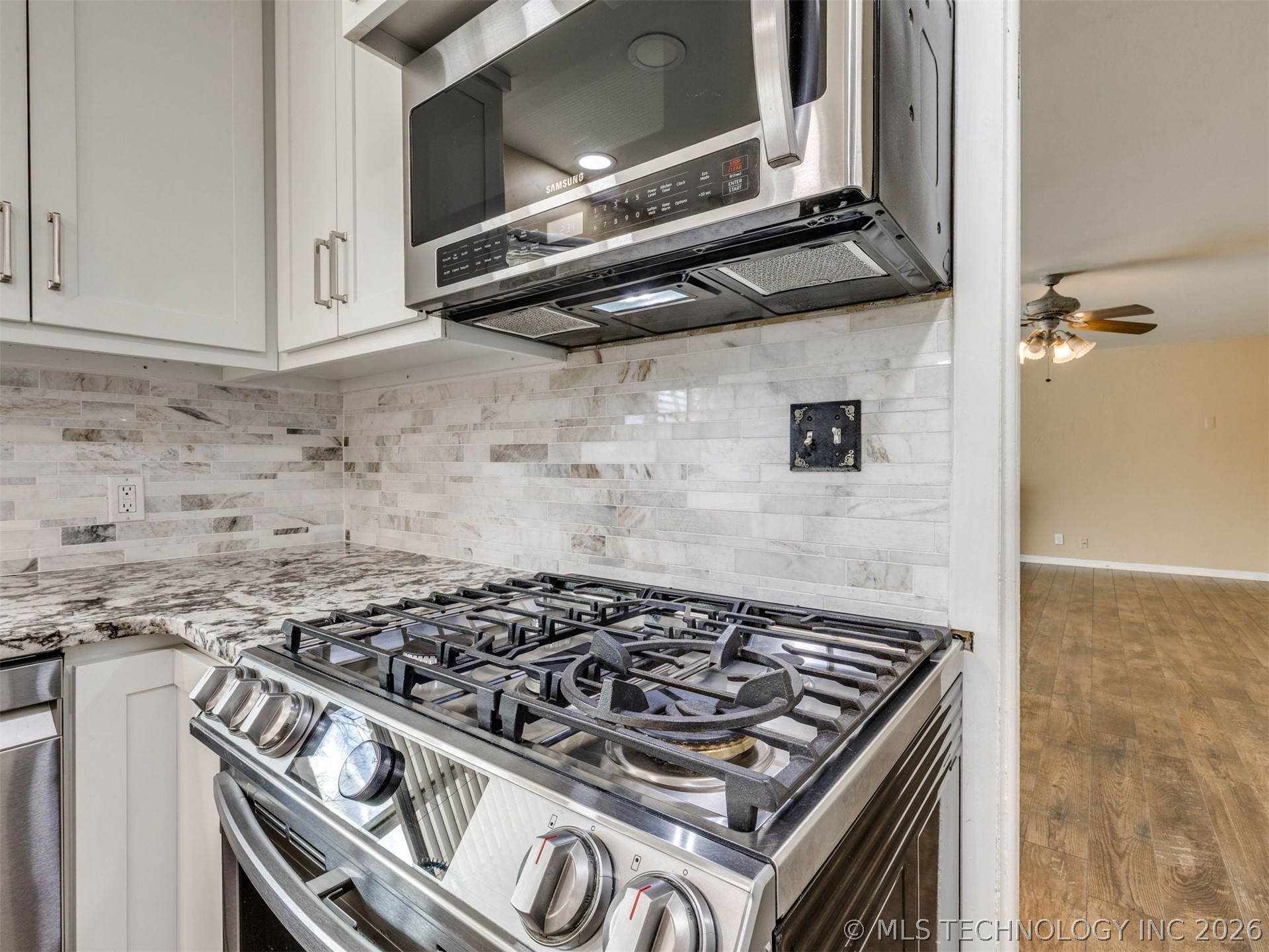 800 Luker Lane Property Photo 17