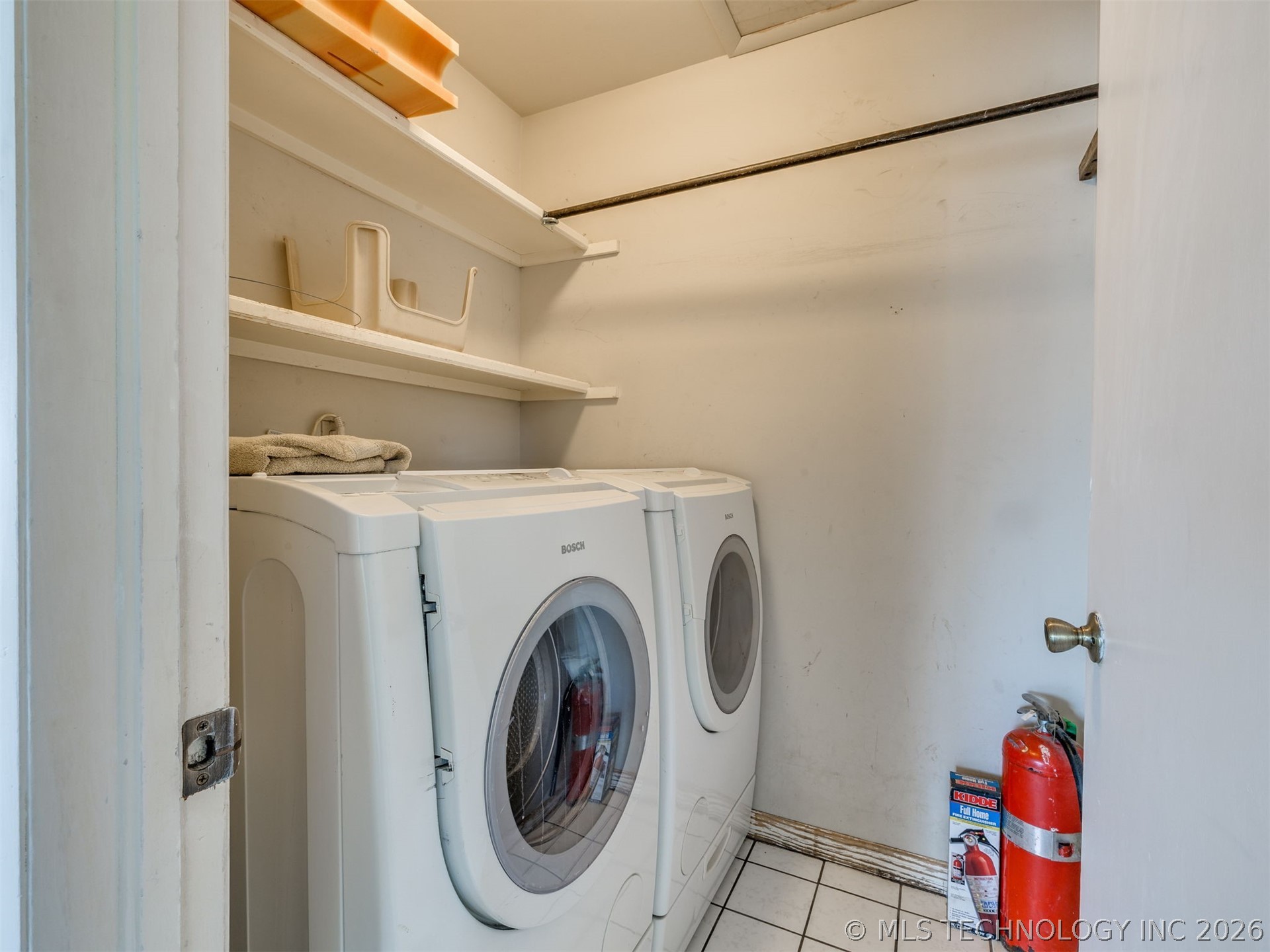 800 Luker Lane Property Photo 24