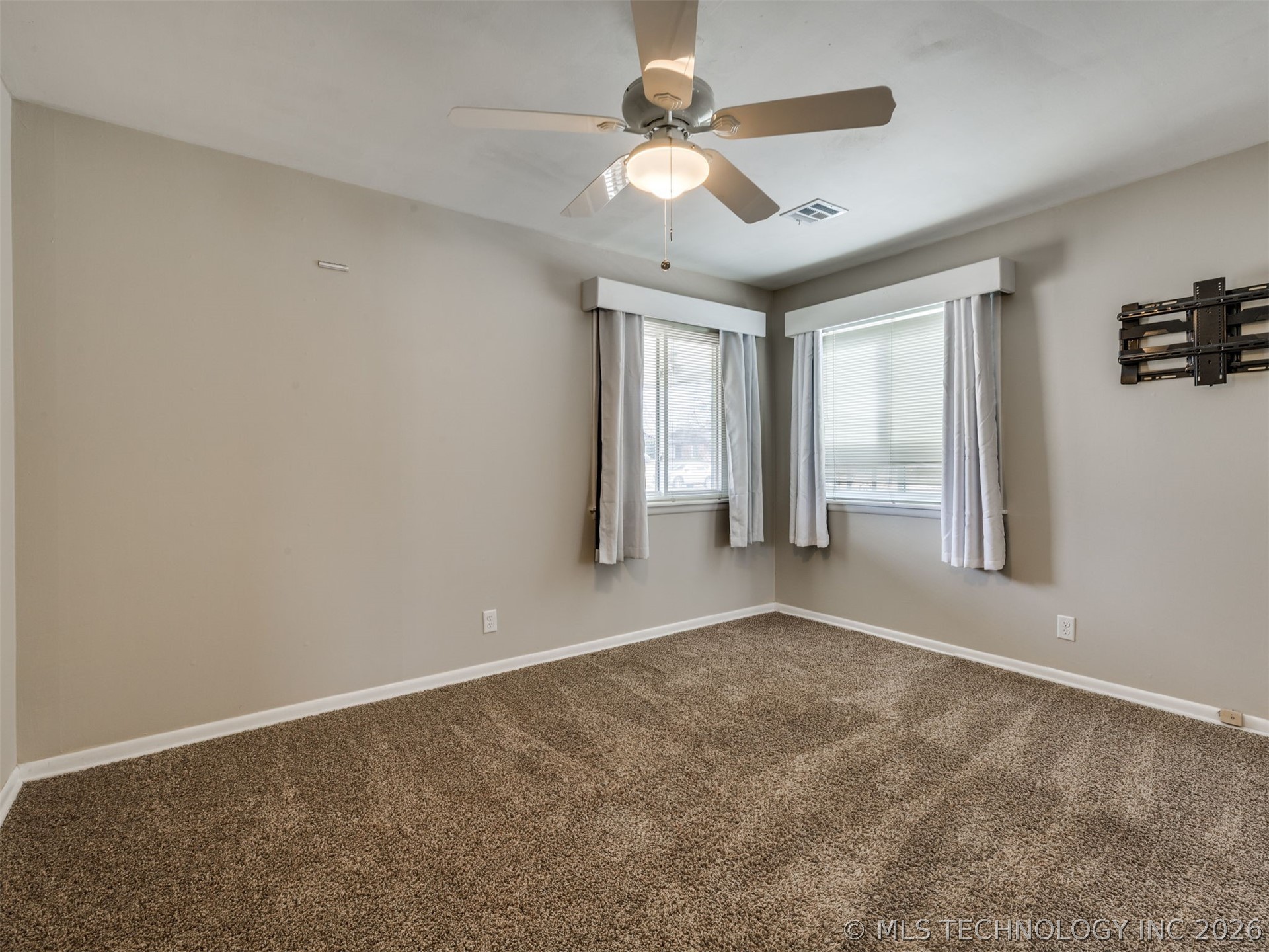 800 Luker Lane Property Photo 38