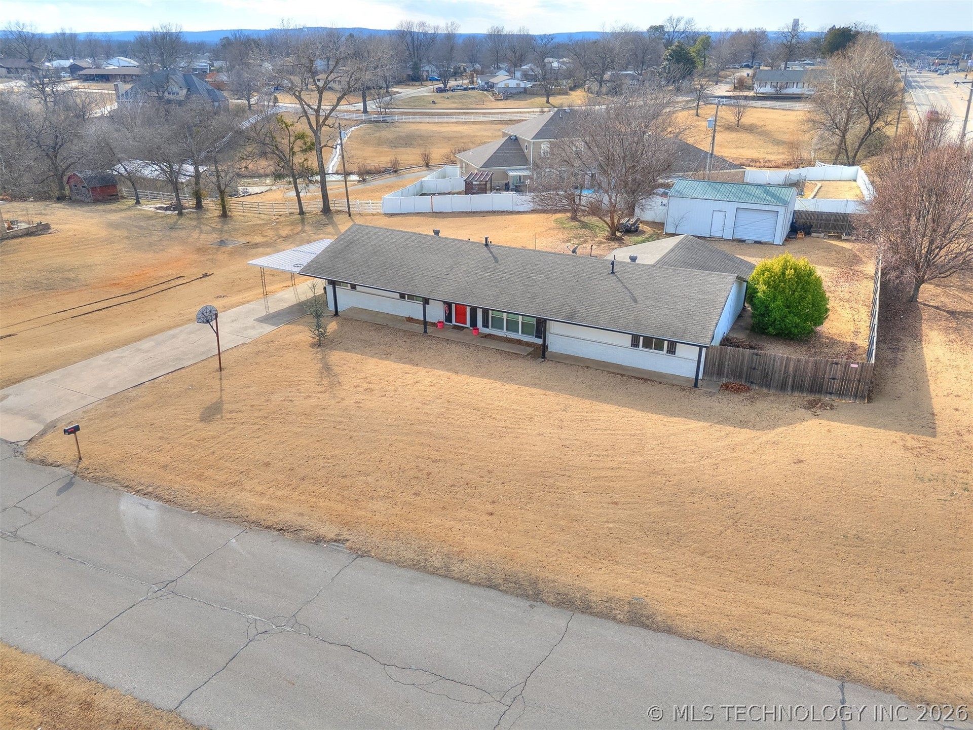 800 Luker Lane Property Photo 49