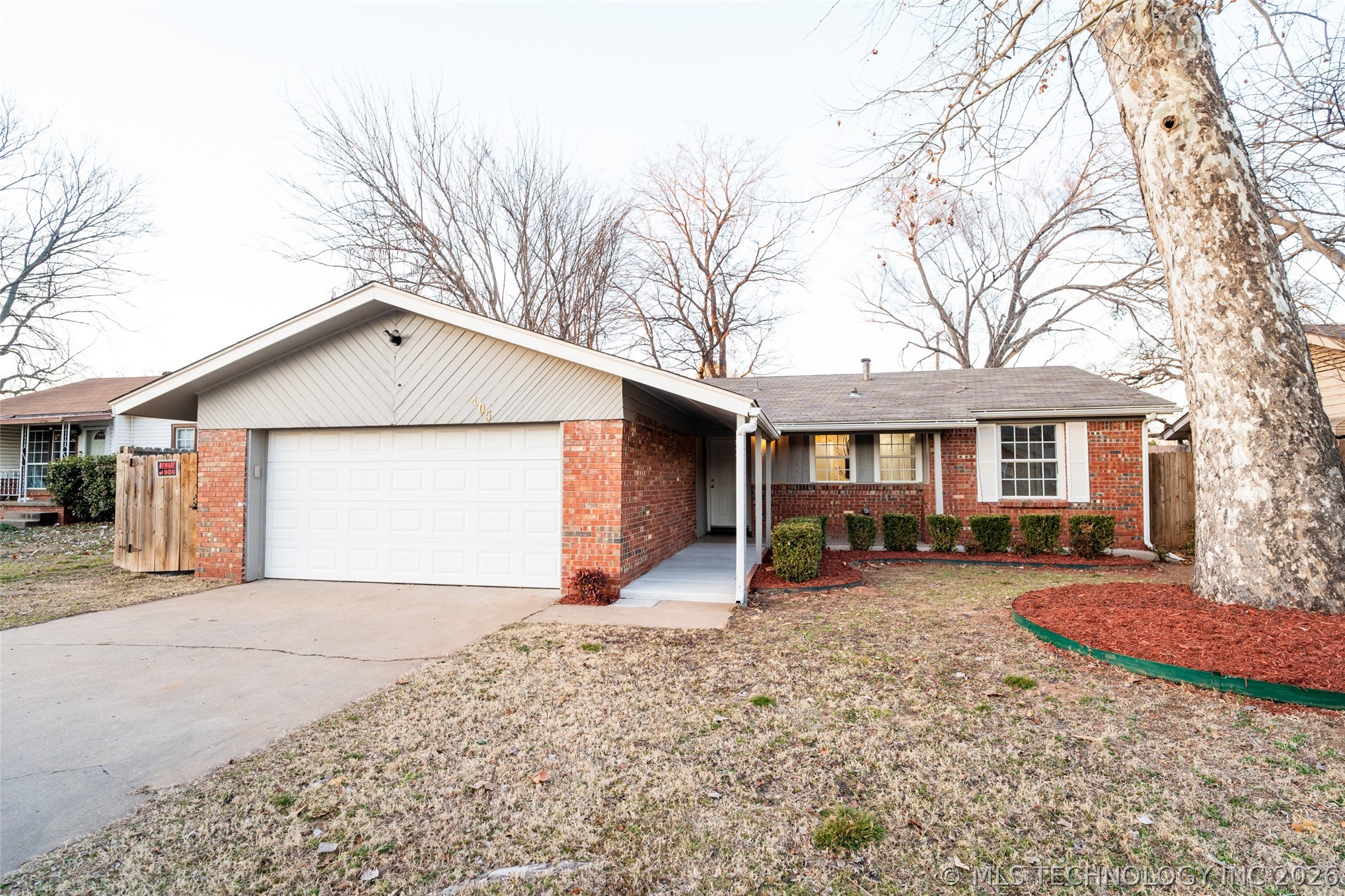 405 E D Street Property Photo 1