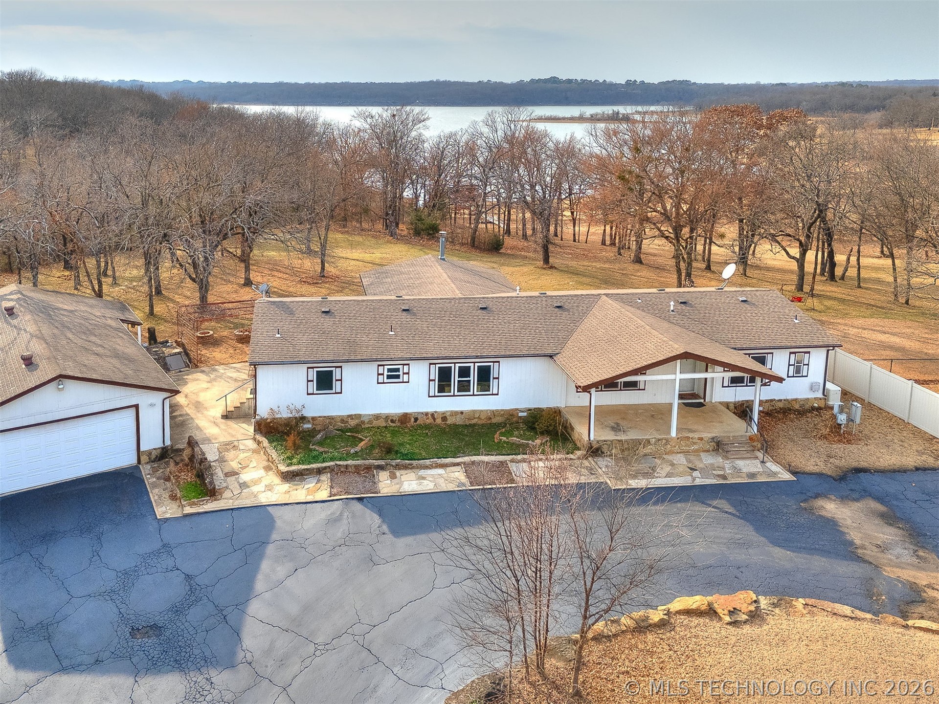 112212 S 4180 Road Property Photo 8