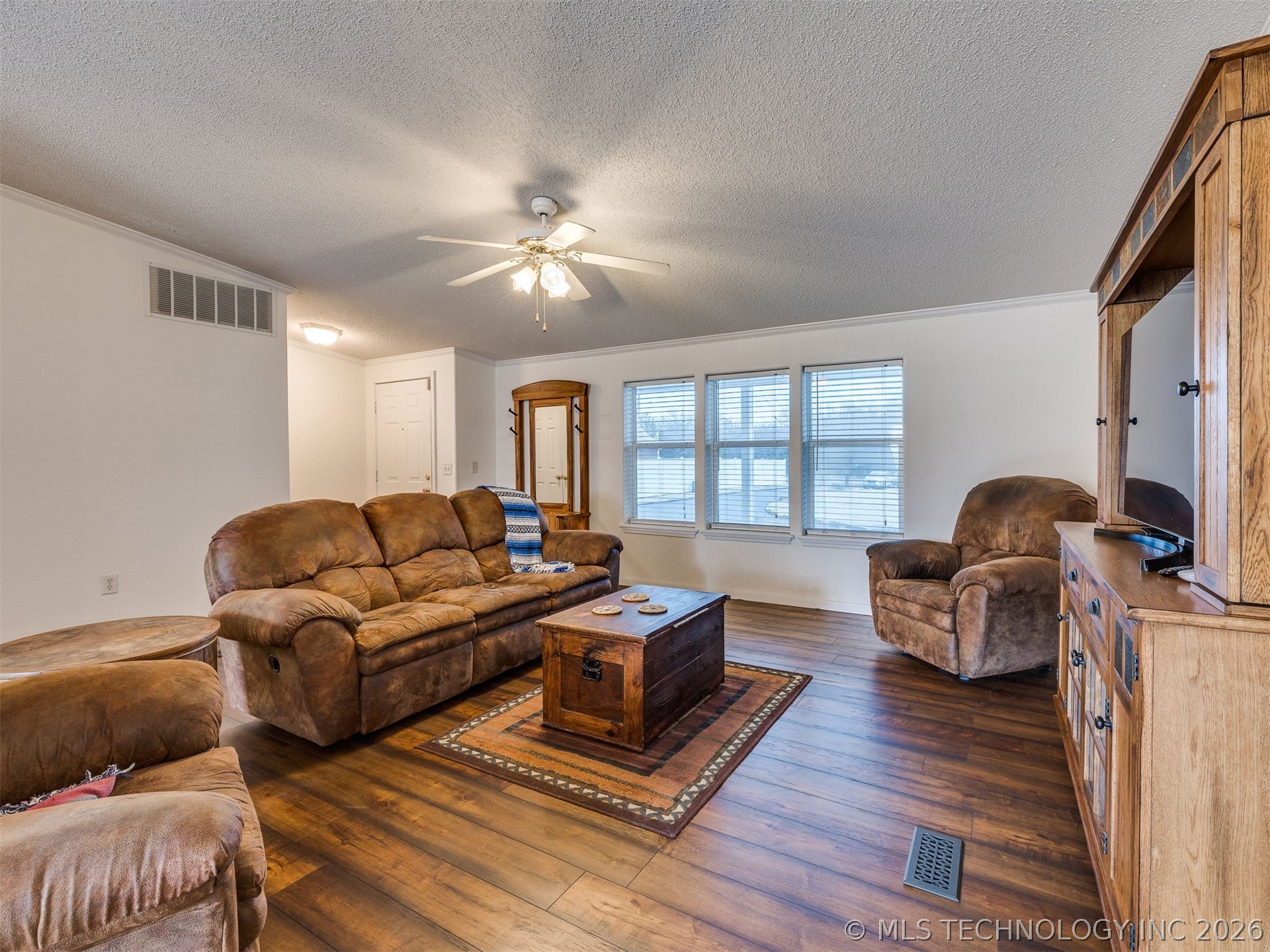 112212 S 4180 Road Property Photo 12