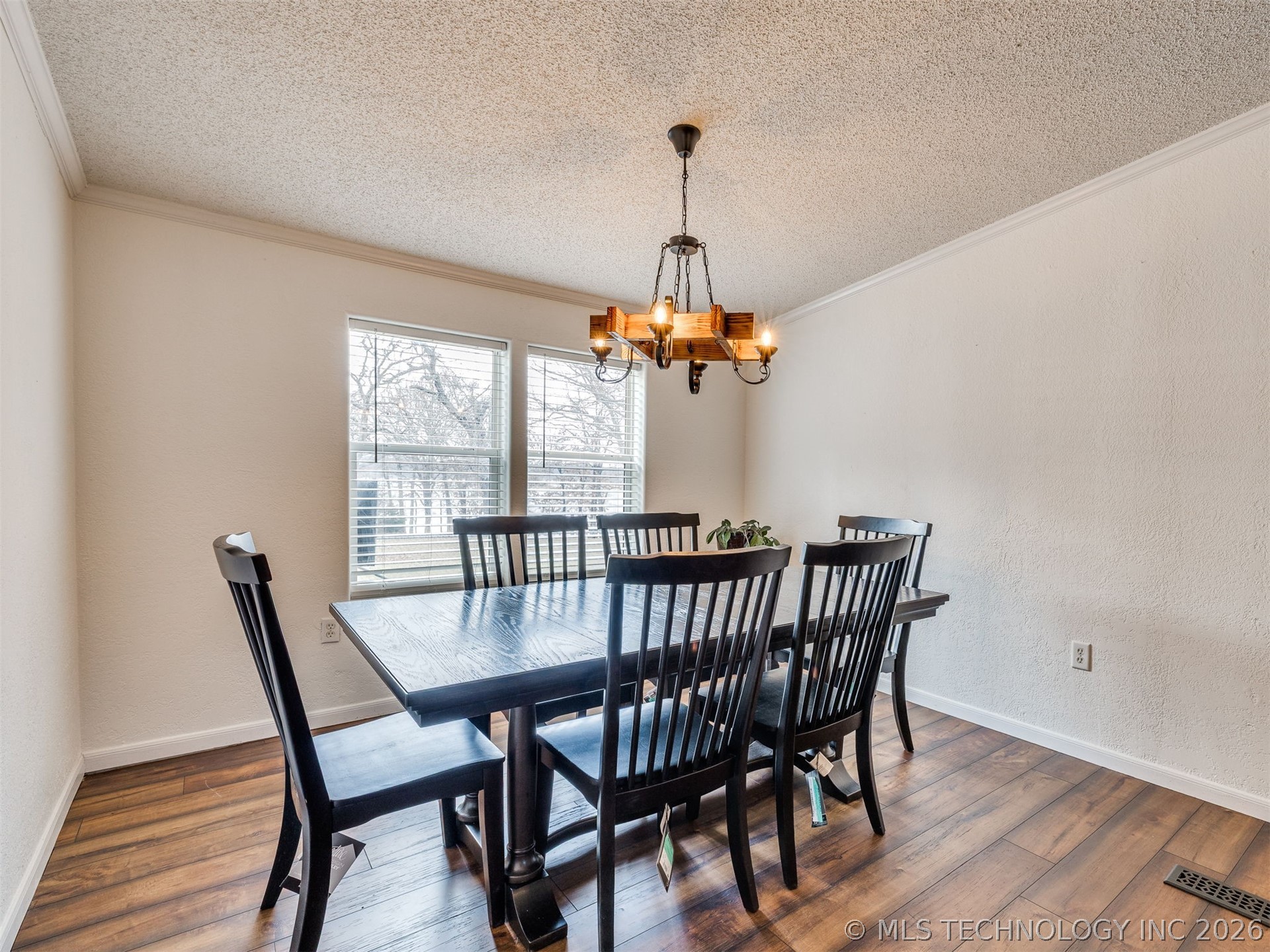 112212 S 4180 Road Property Photo 16