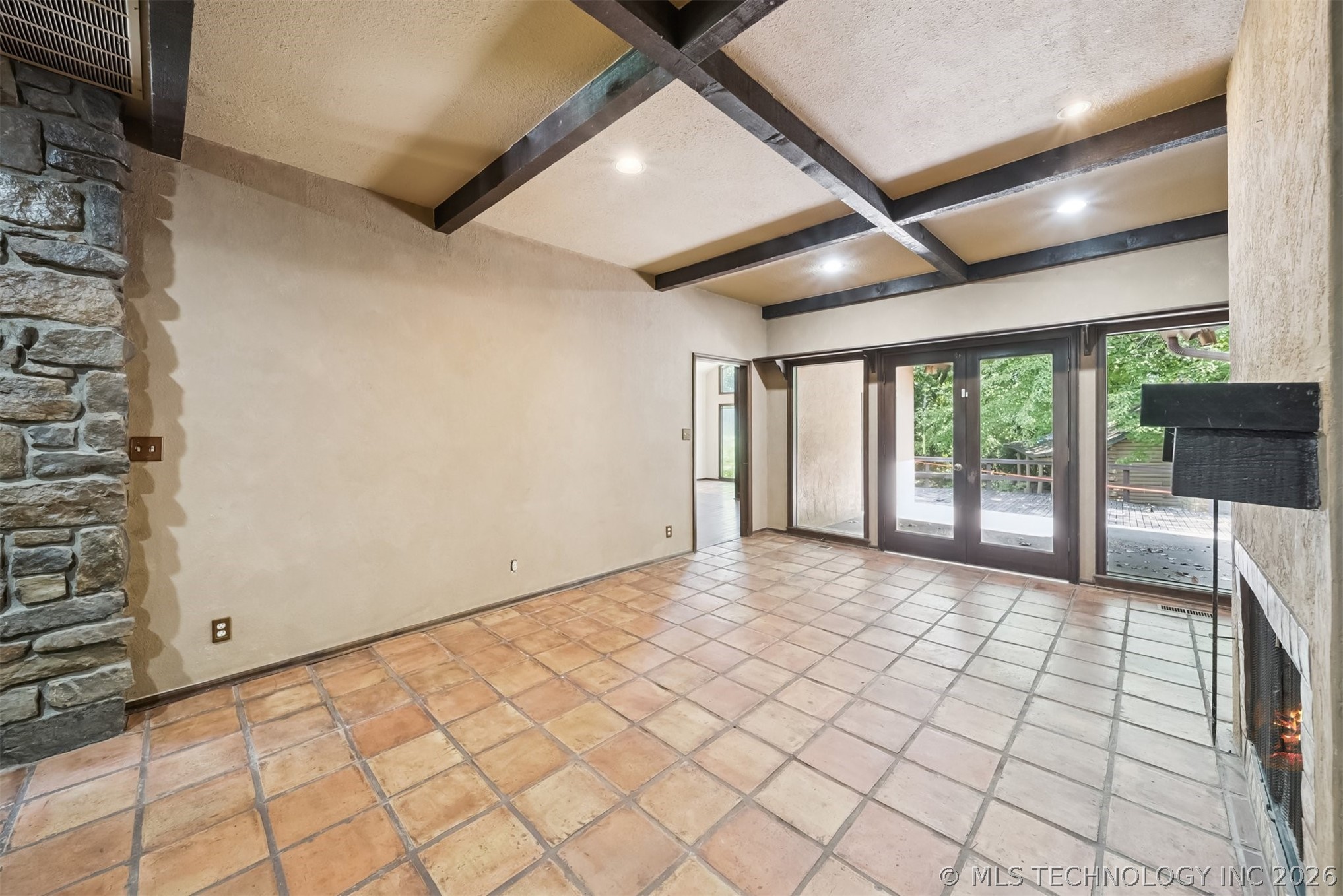 3116 E 71st Street Property Photo 29