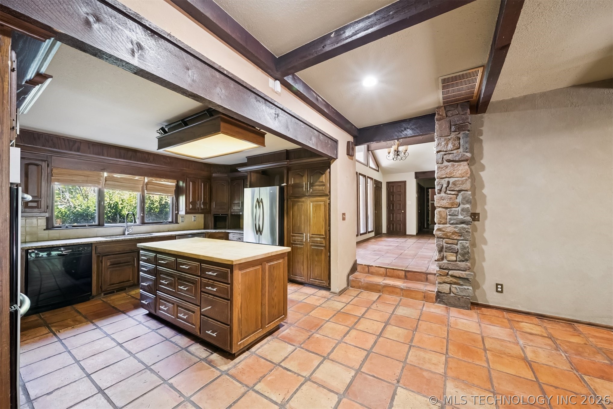 3116 E 71st Street Property Photo 33