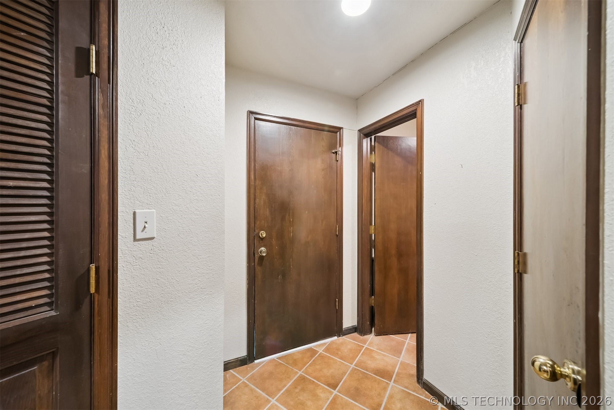 3116 E 71st Street Property Photo 37