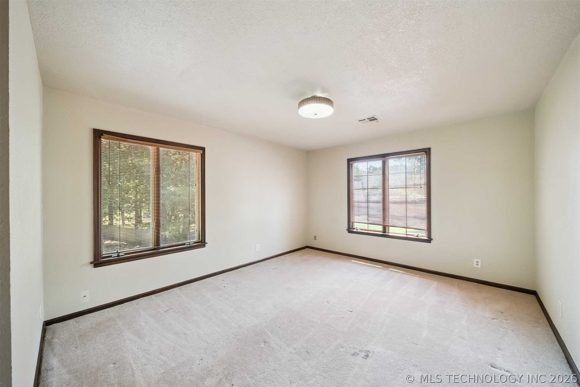 3116 E 71st Street Property Photo 44