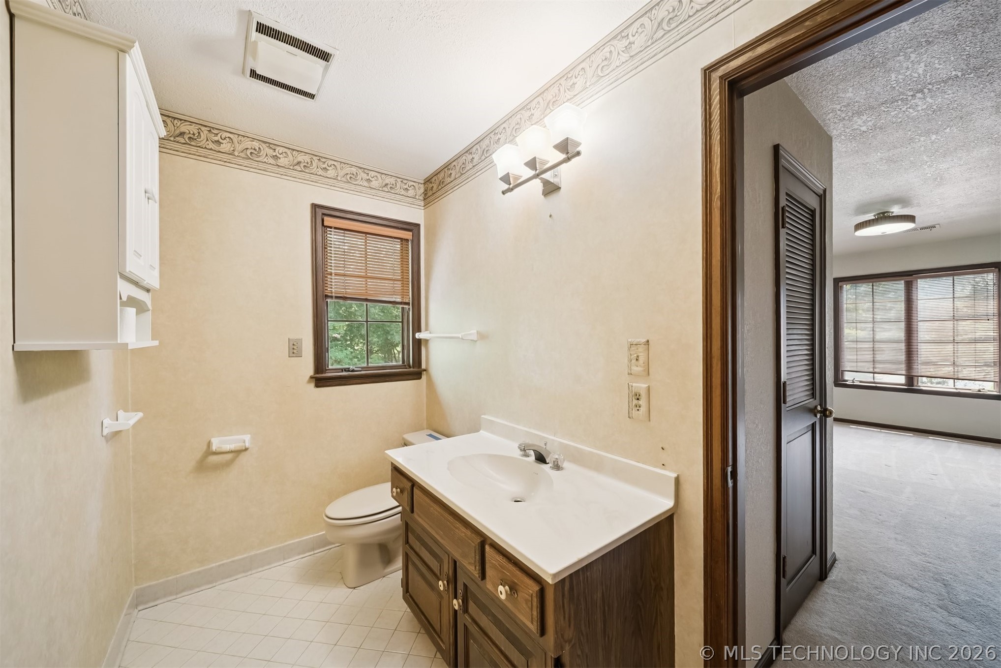 3116 E 71st Street Property Photo 47