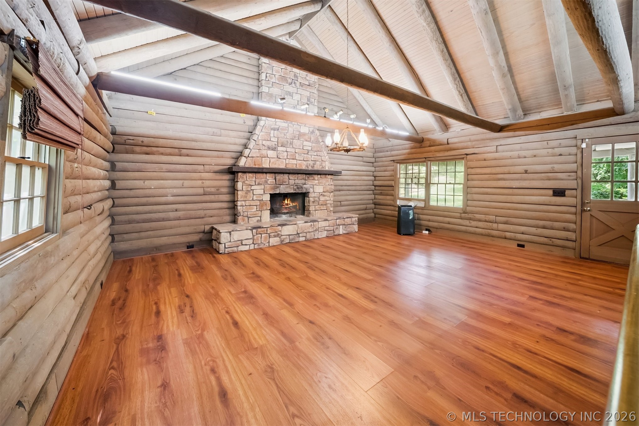 3116 E 71st Street Property Photo 58