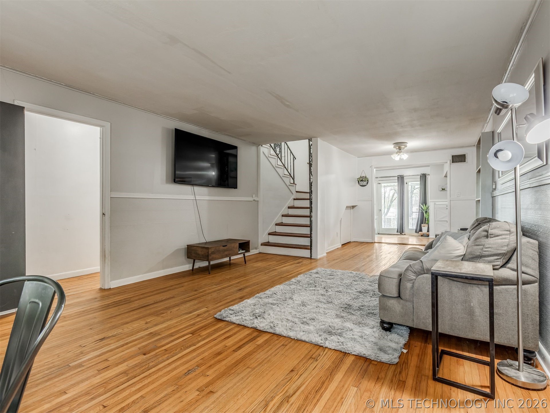 4886 S Vancouver Avenue Property Photo 10