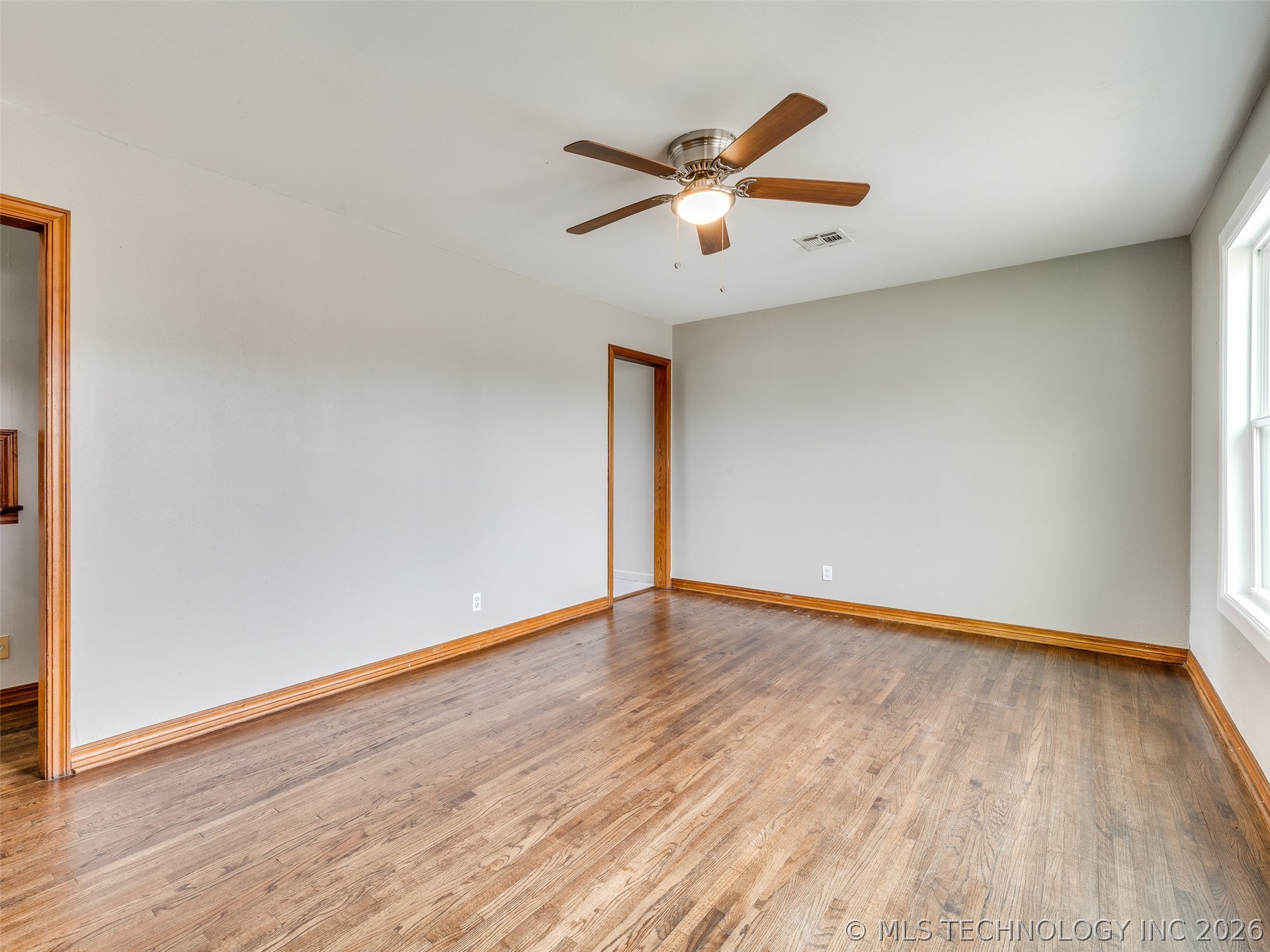 6776 E Independence Street Property Photo 4