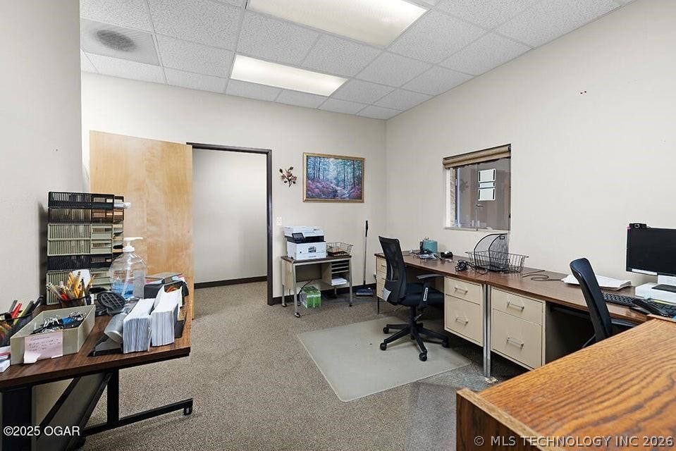 2702 Cunningham Avenue Property Photo 3