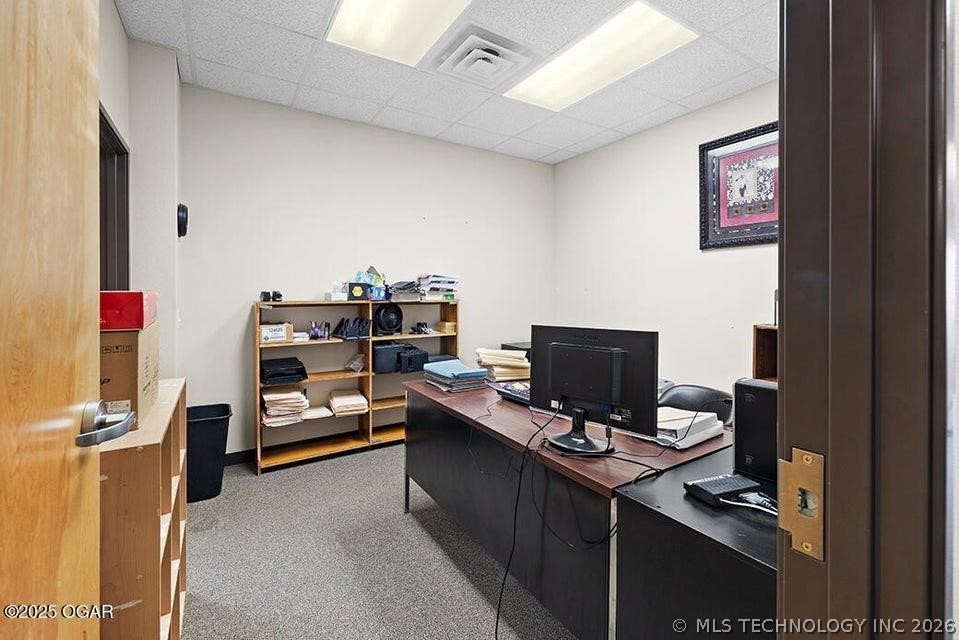 2702 Cunningham Avenue Property Photo 9