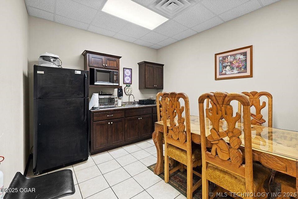 2702 Cunningham Avenue Property Photo 23