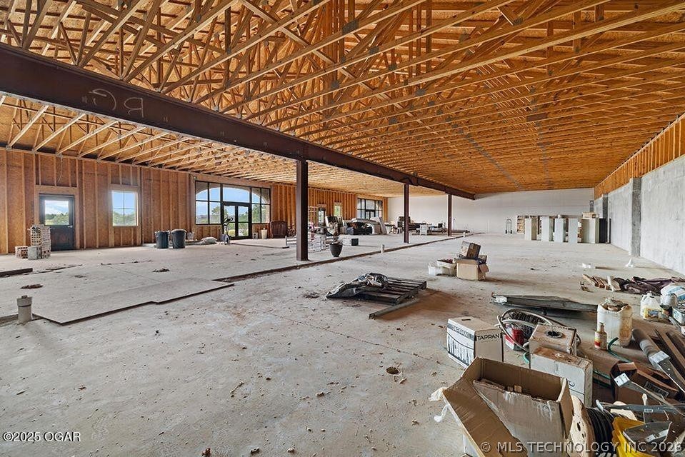 2702 Cunningham Avenue Property Photo 28