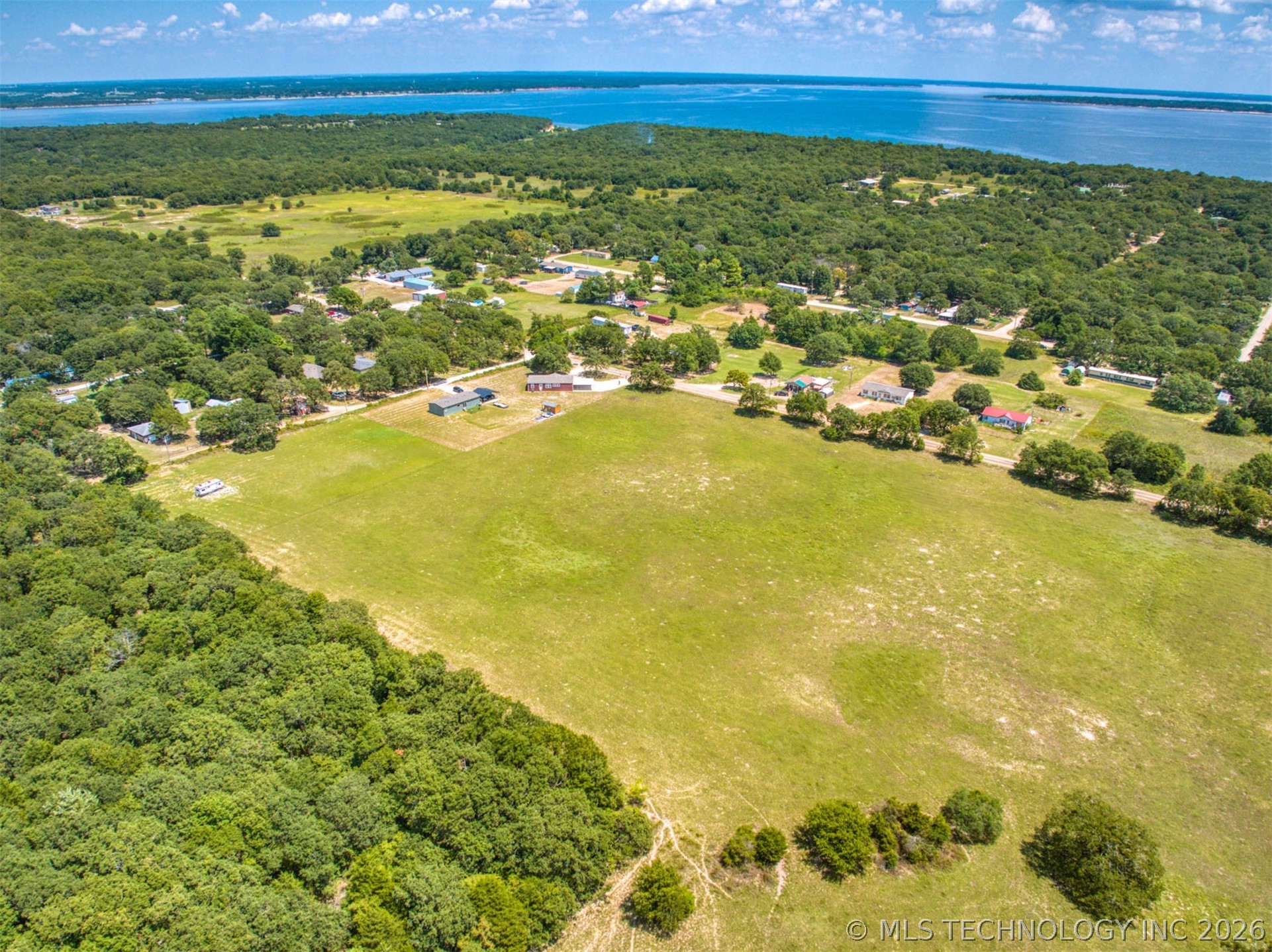 Edge Road Property Photo 4