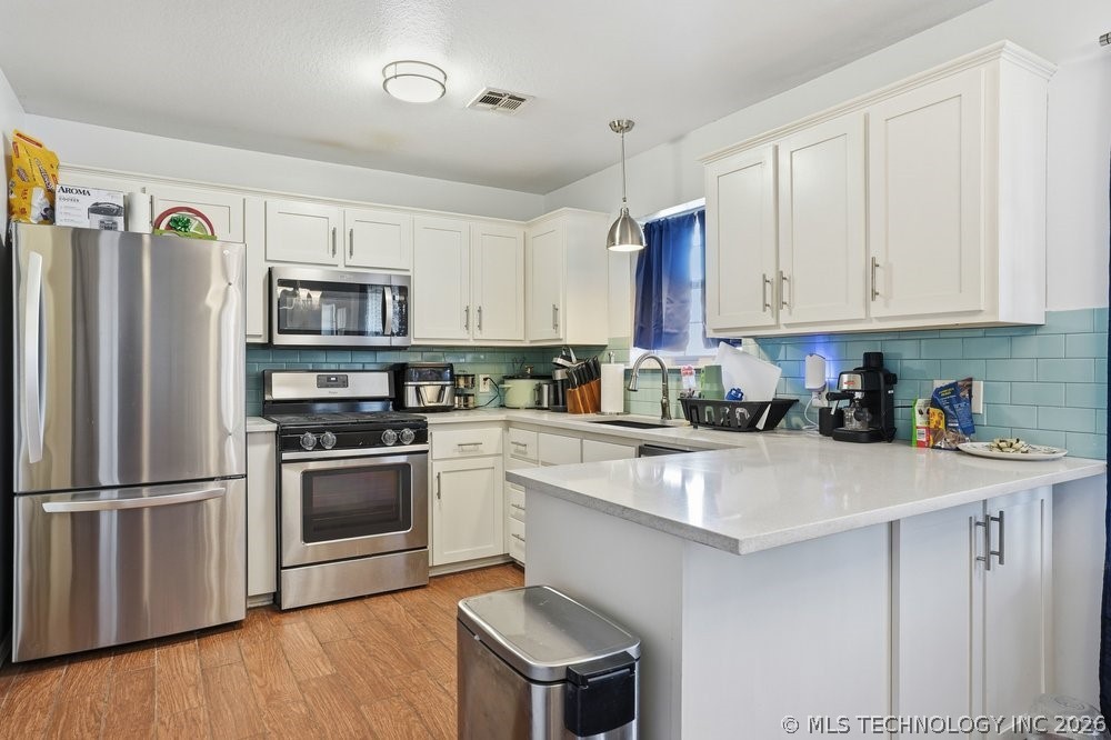 8207 N 128th East Avenue Property Photo 12