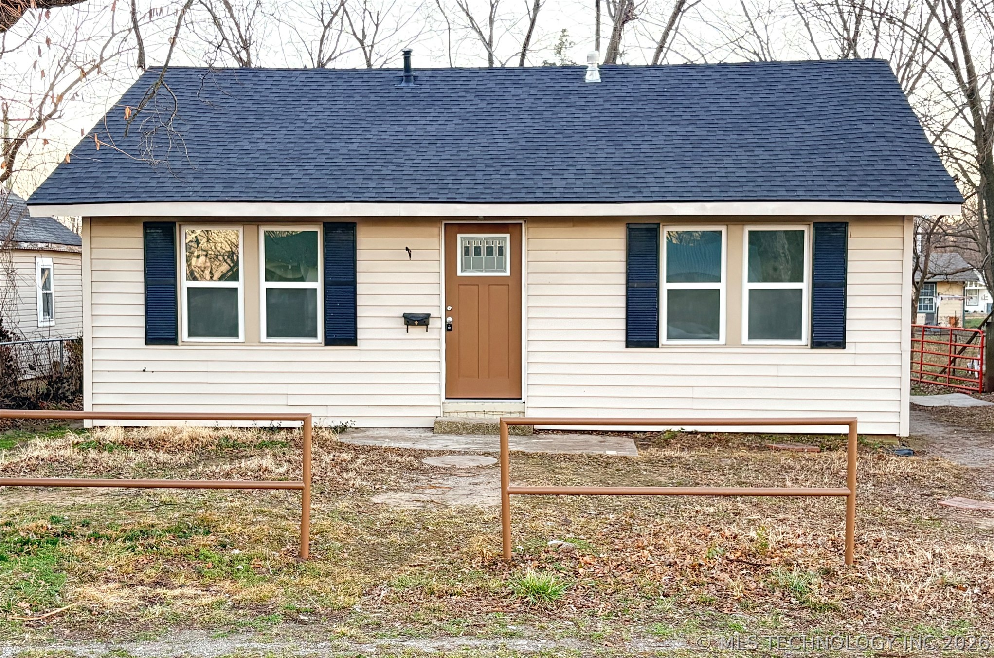 505 W 5th Street Property Photo 1