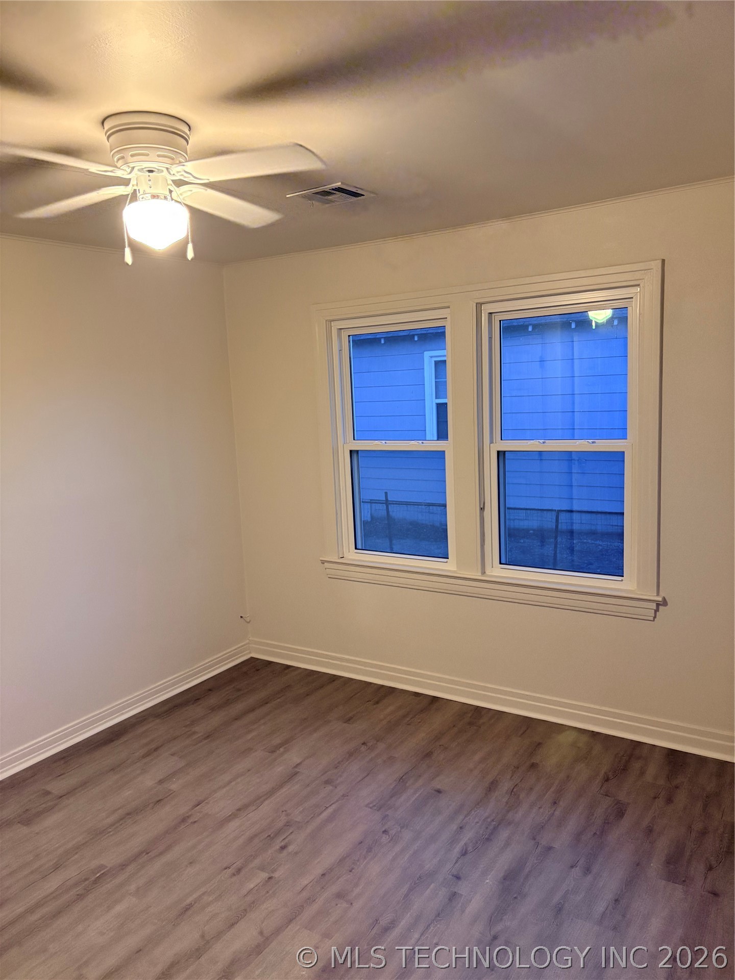 505 W 5th Street Property Photo 14