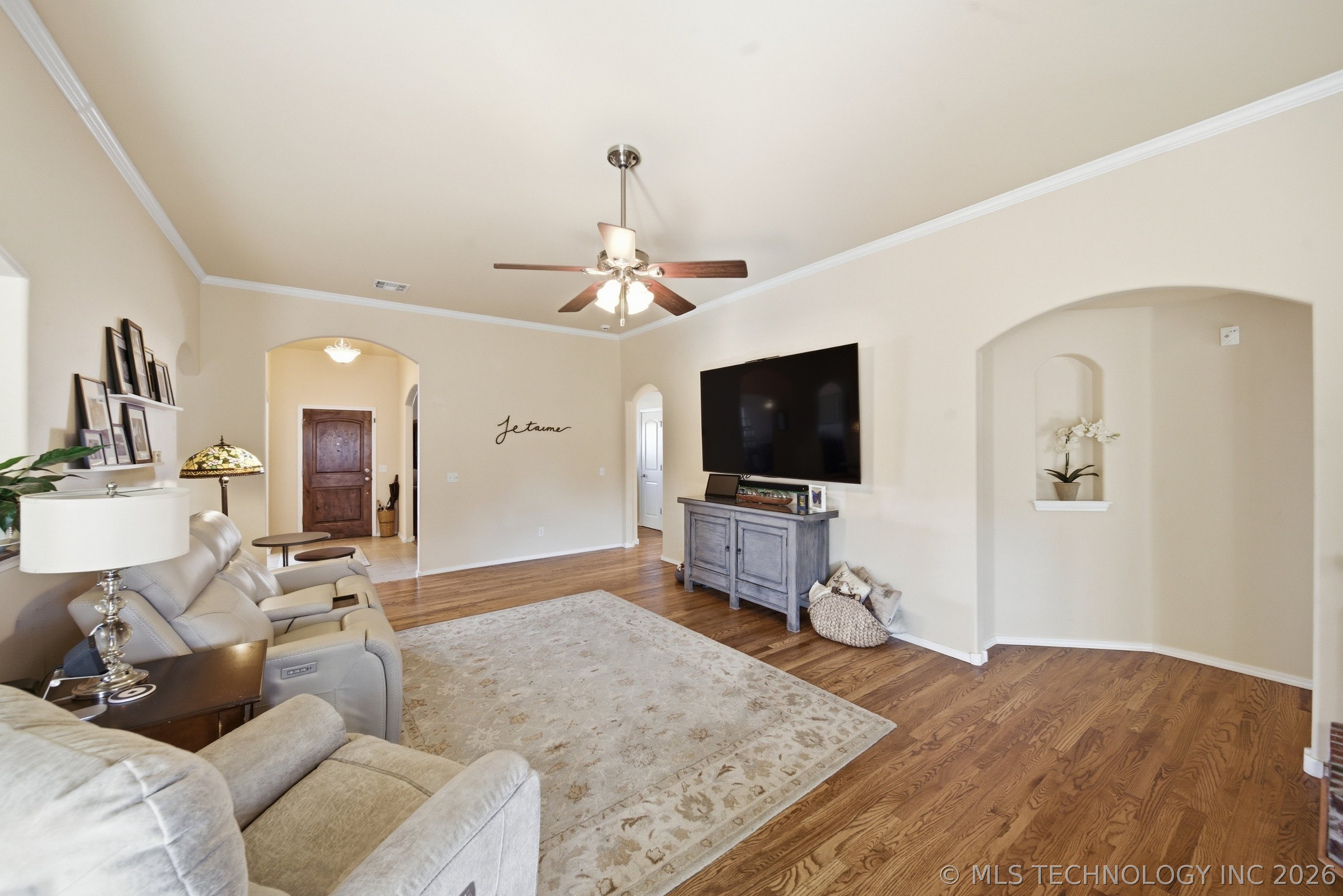 4777 S 202nd East Avenue Property Photo 6