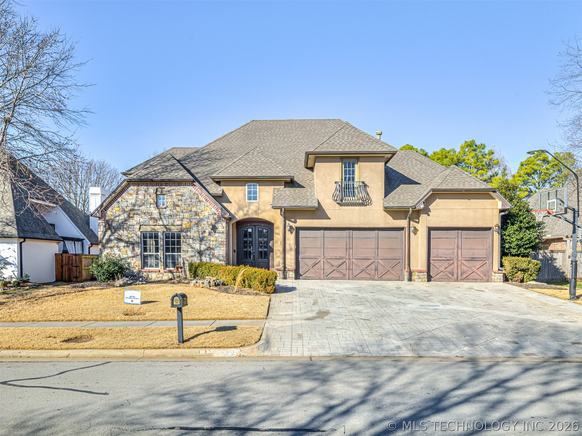 10524 S 91st East Avenue Property Photo 1