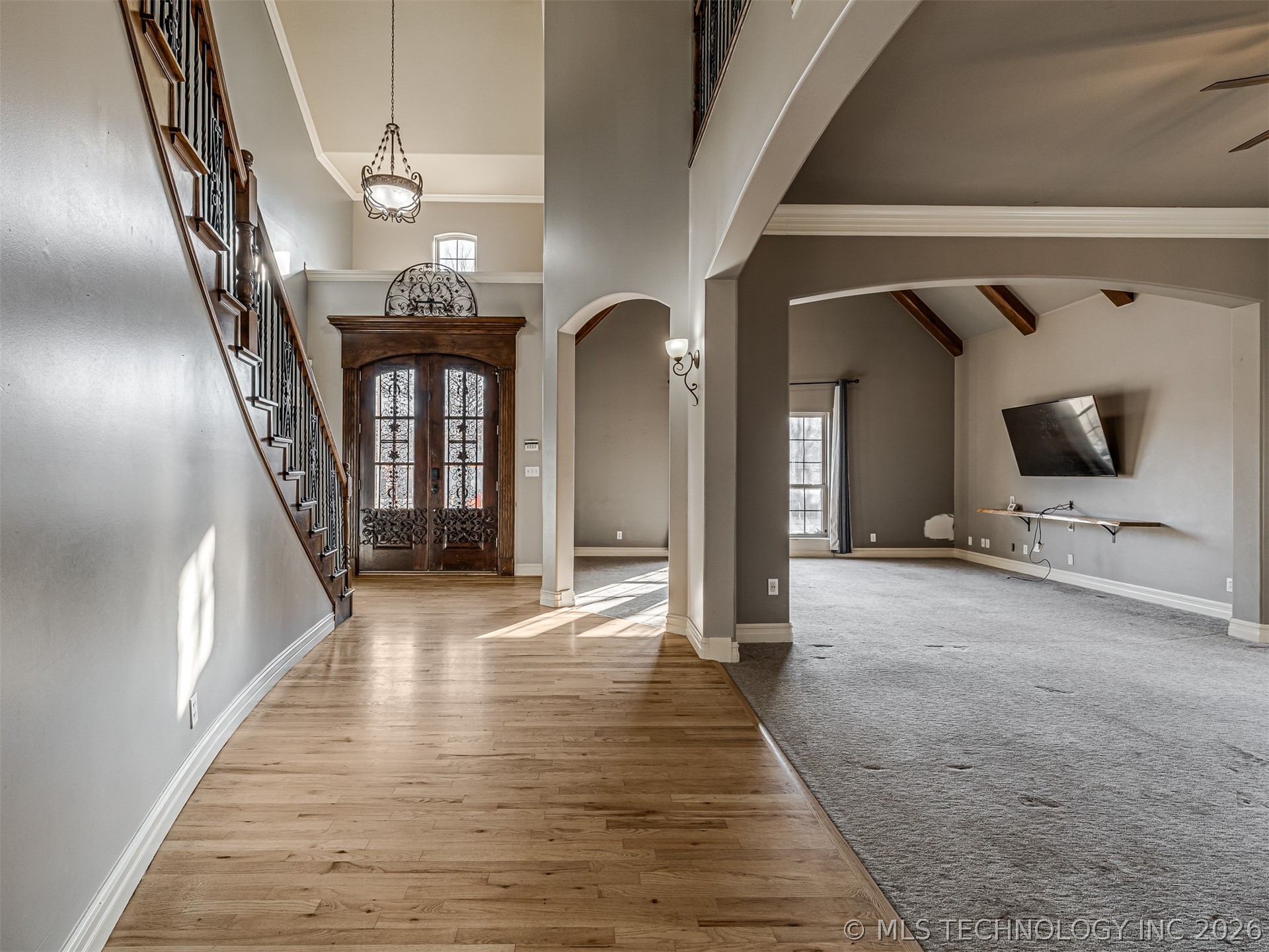 10524 S 91st East Avenue Property Photo 8