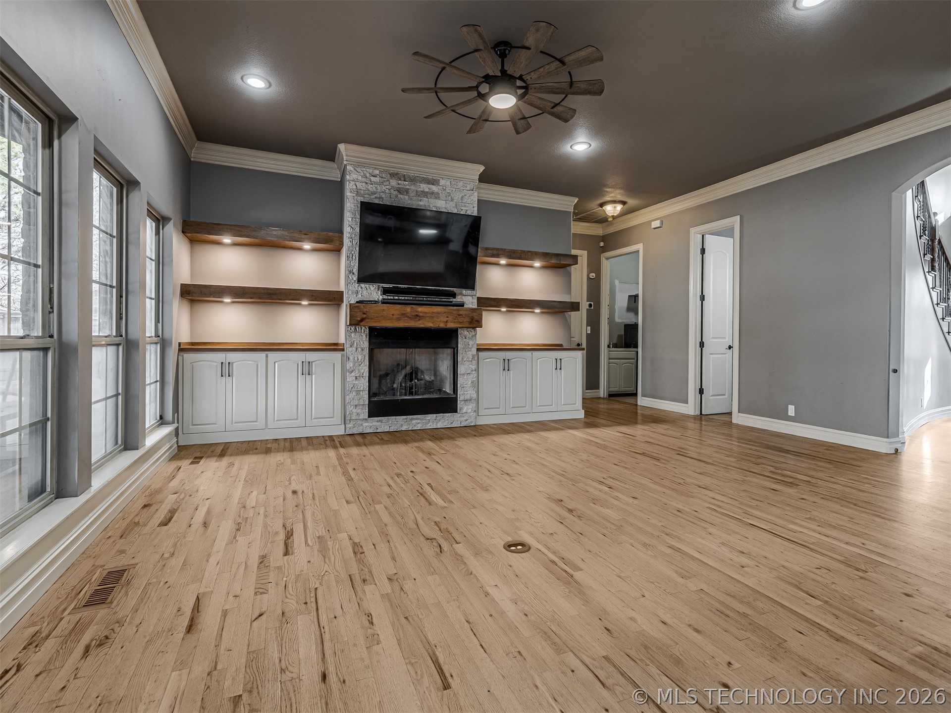 10524 S 91st East Avenue Property Photo 15