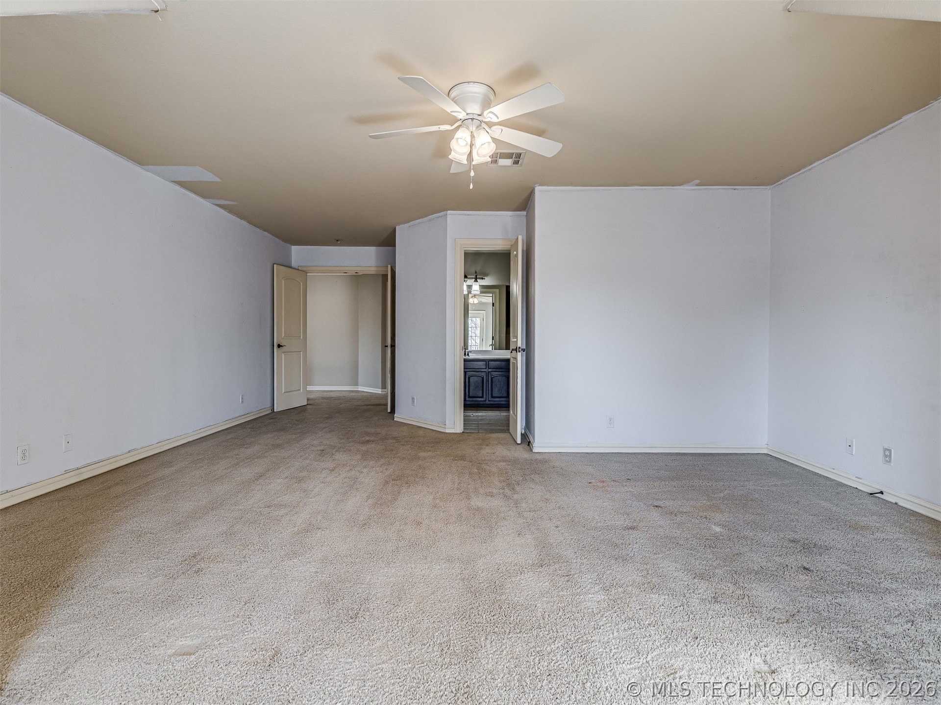 10524 S 91st East Avenue Property Photo 47