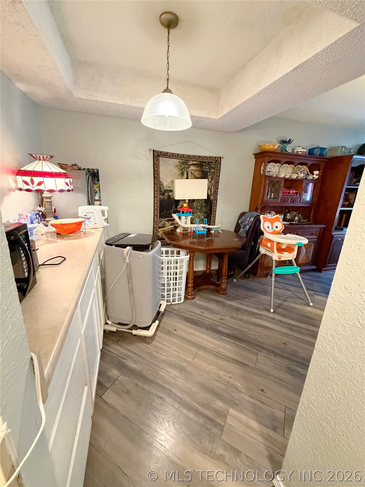 2210 E 66th Place 17b3 Property Photo 7