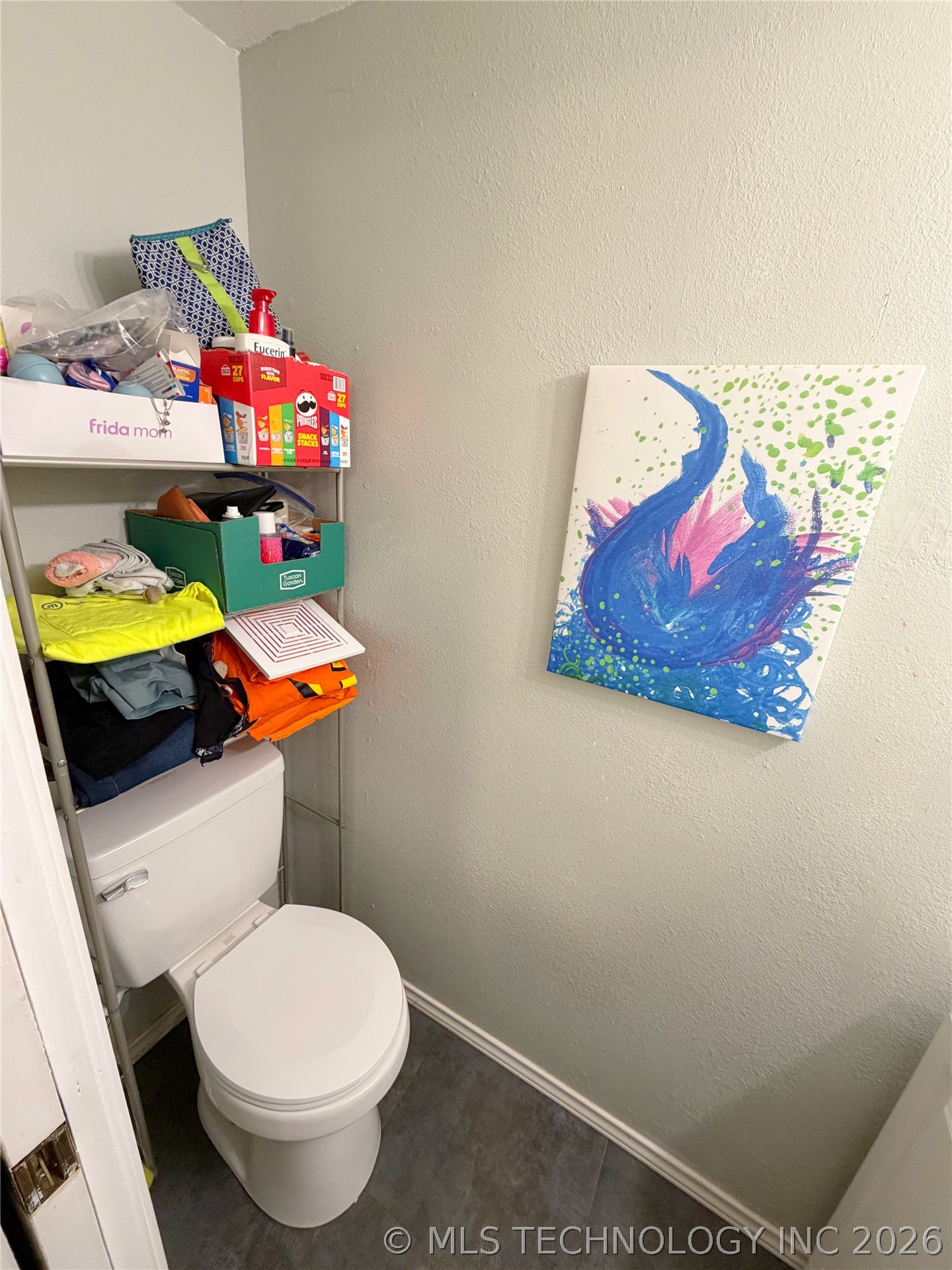 2210 E 66th Place 17b3 Property Photo 11