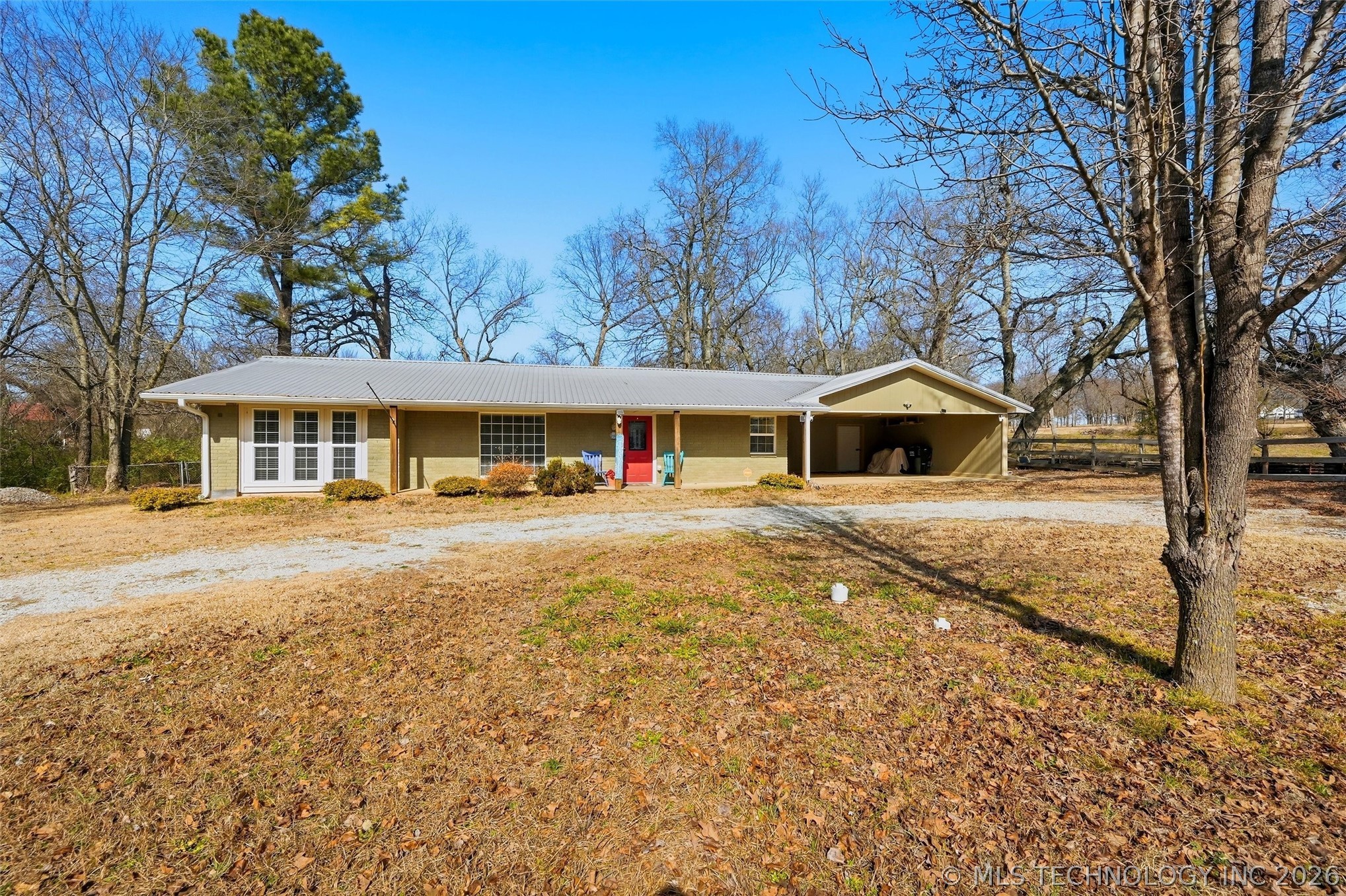 805 Harkey Property Photo 4