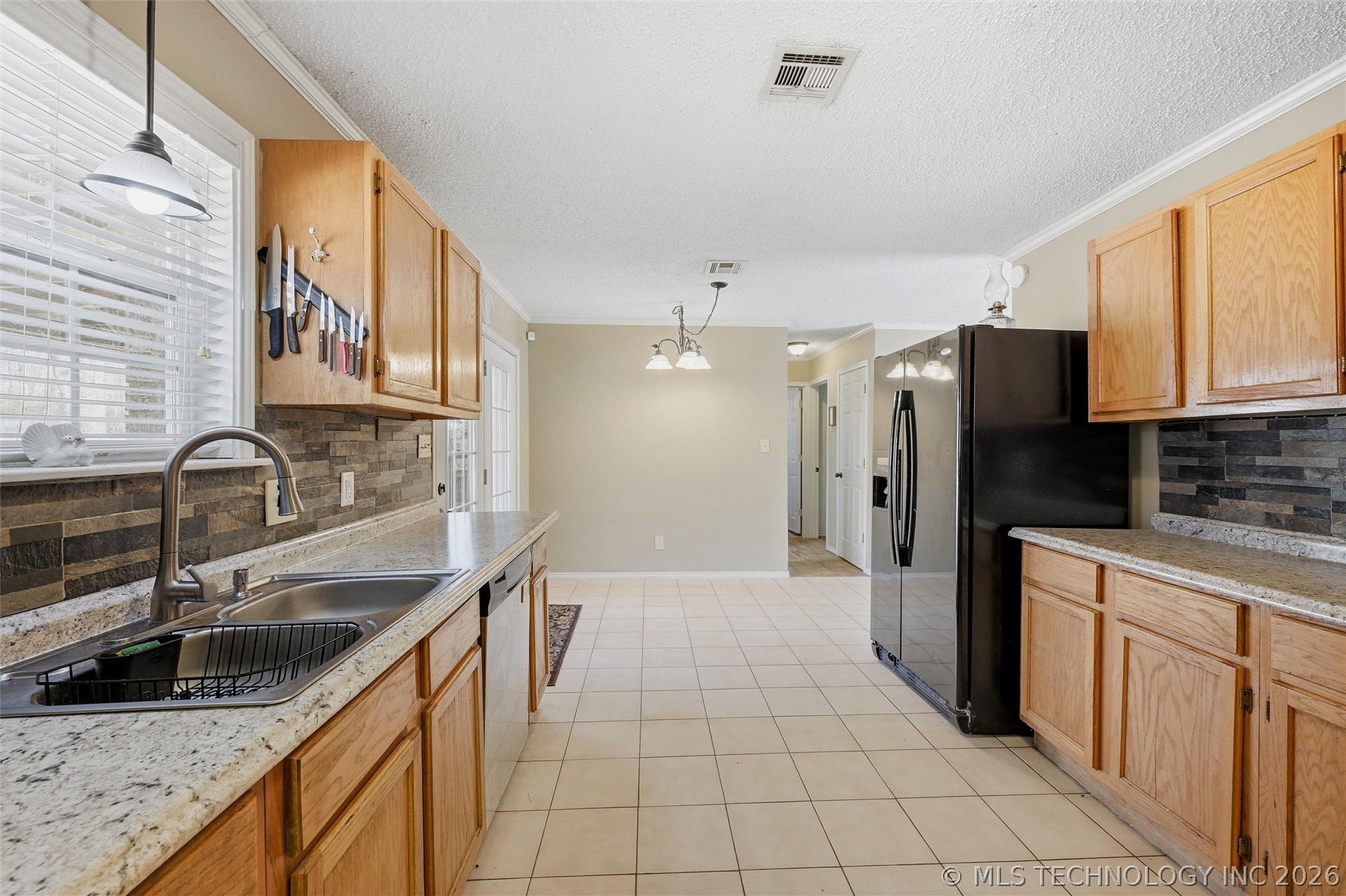 805 Harkey Property Photo 11