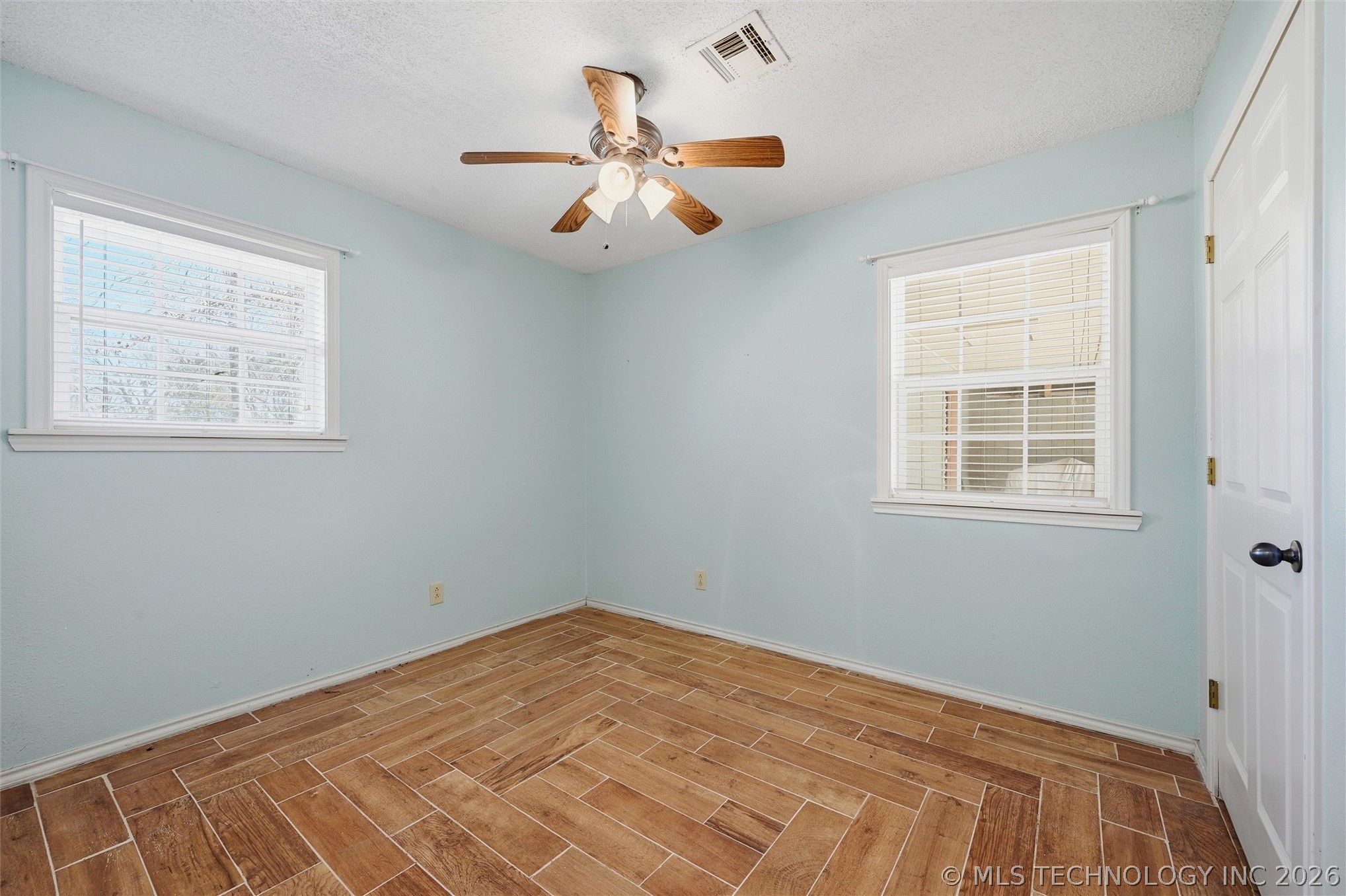 805 Harkey Property Photo 22