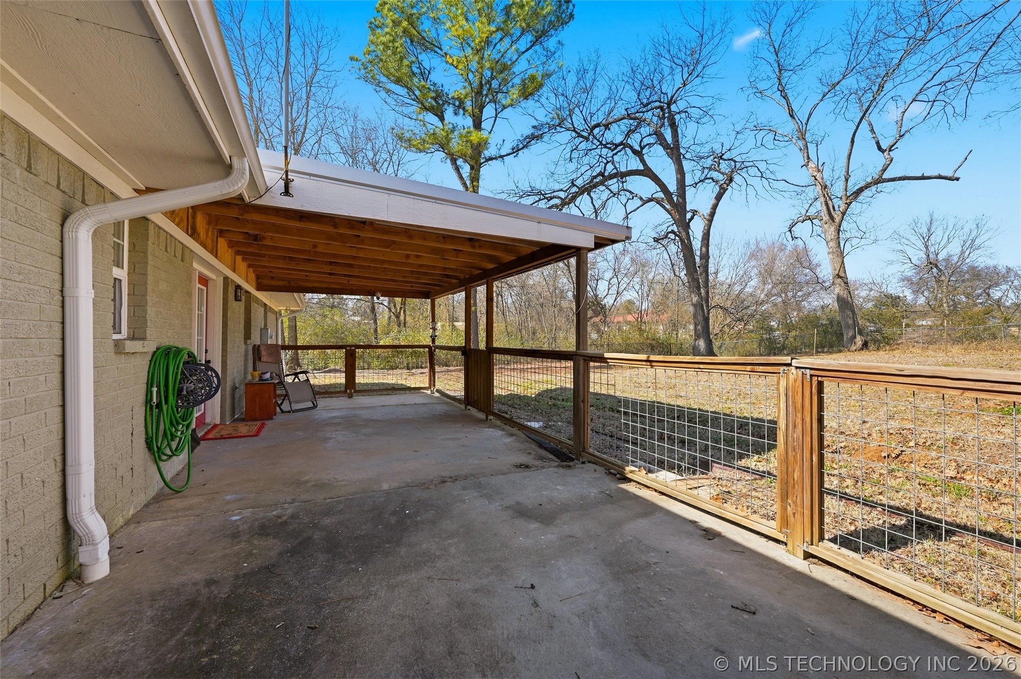 805 Harkey Property Photo 28