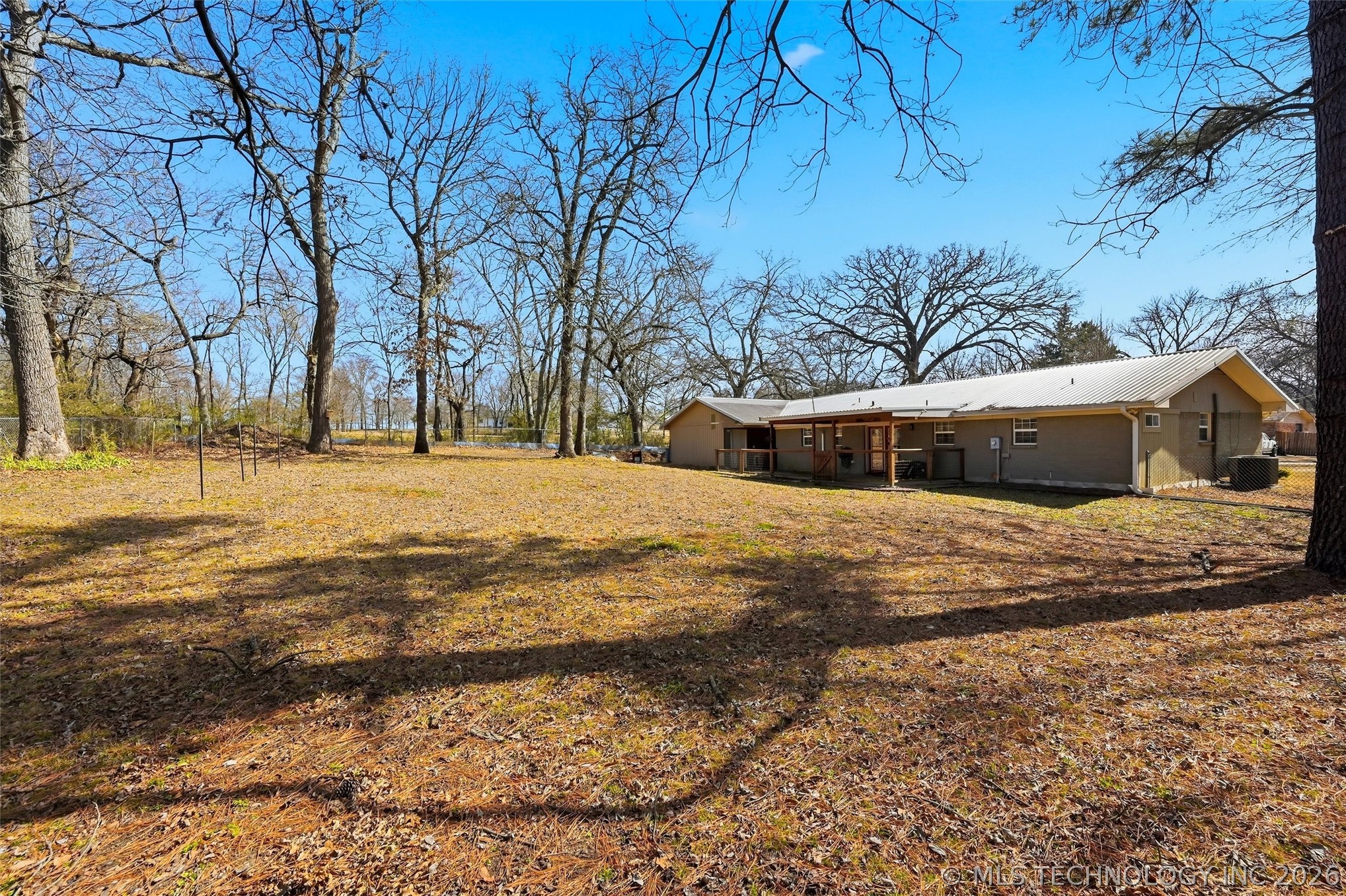 805 Harkey Property Photo 29