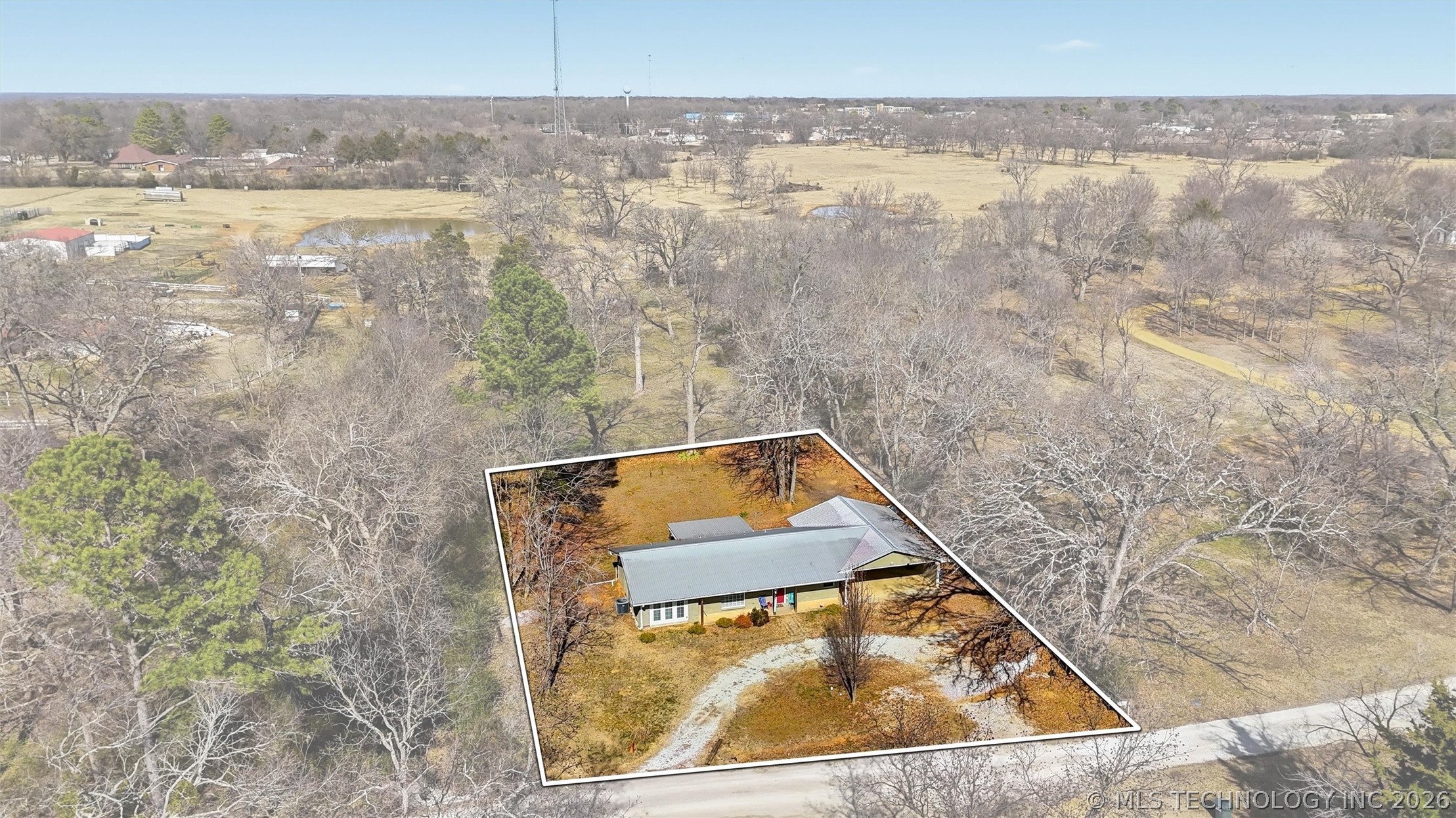 805 Harkey Property Photo 38