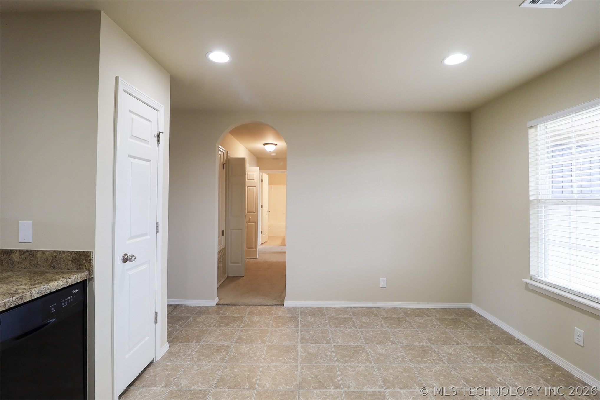 2705 W Decatur Street Property Photo 14