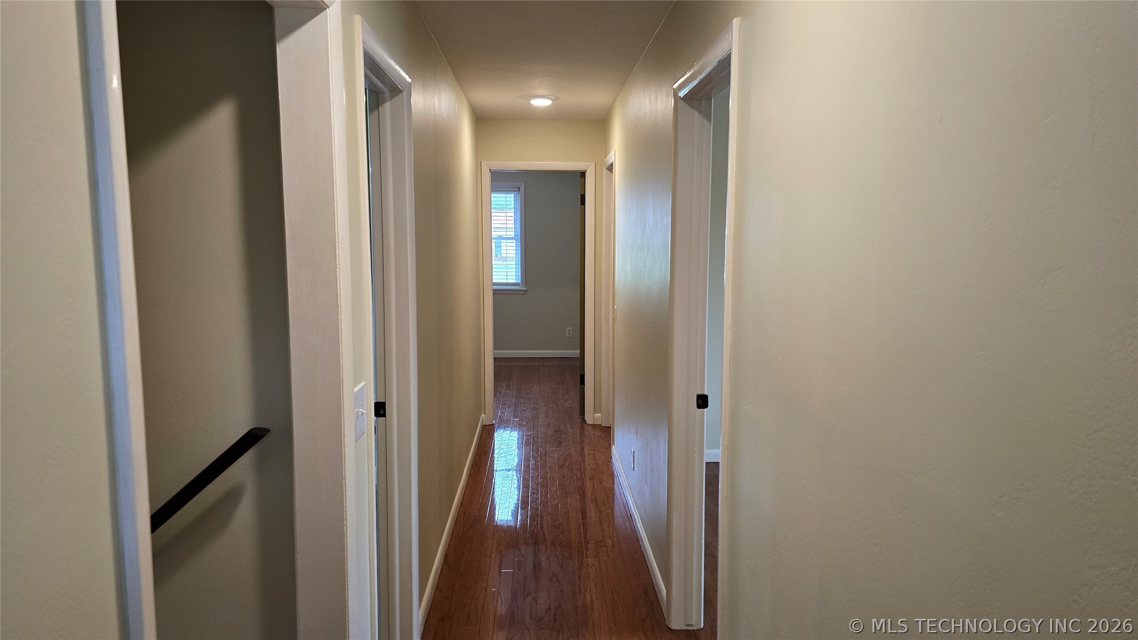 411 S 3rd Property Photo 28