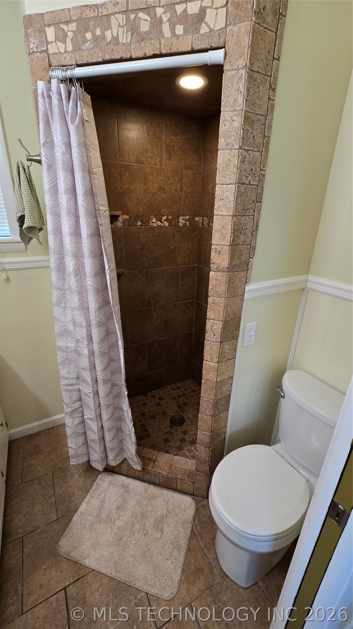 411 S 3rd Property Photo 34