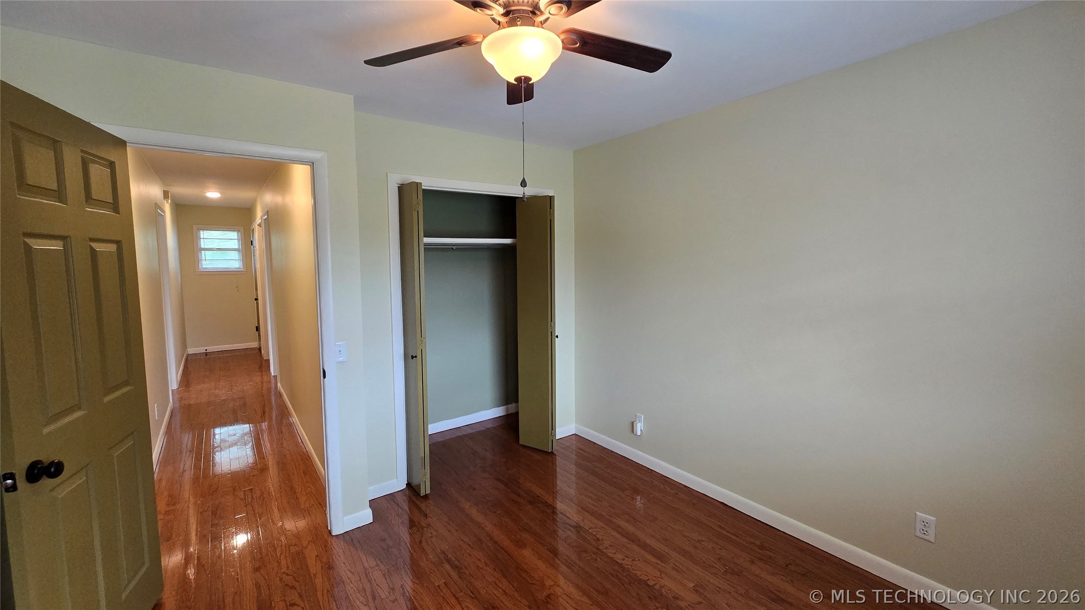 411 S 3rd Property Photo 46