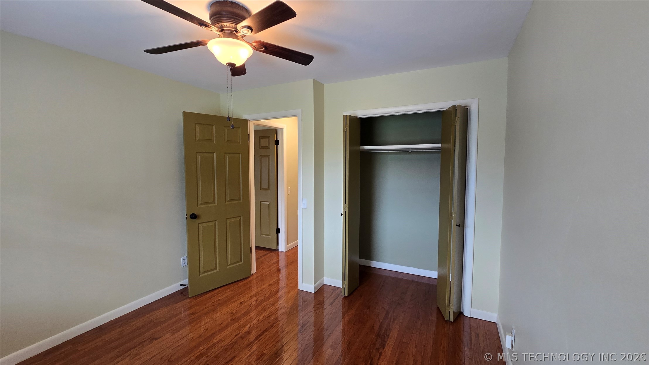 411 S 3rd Property Photo 47