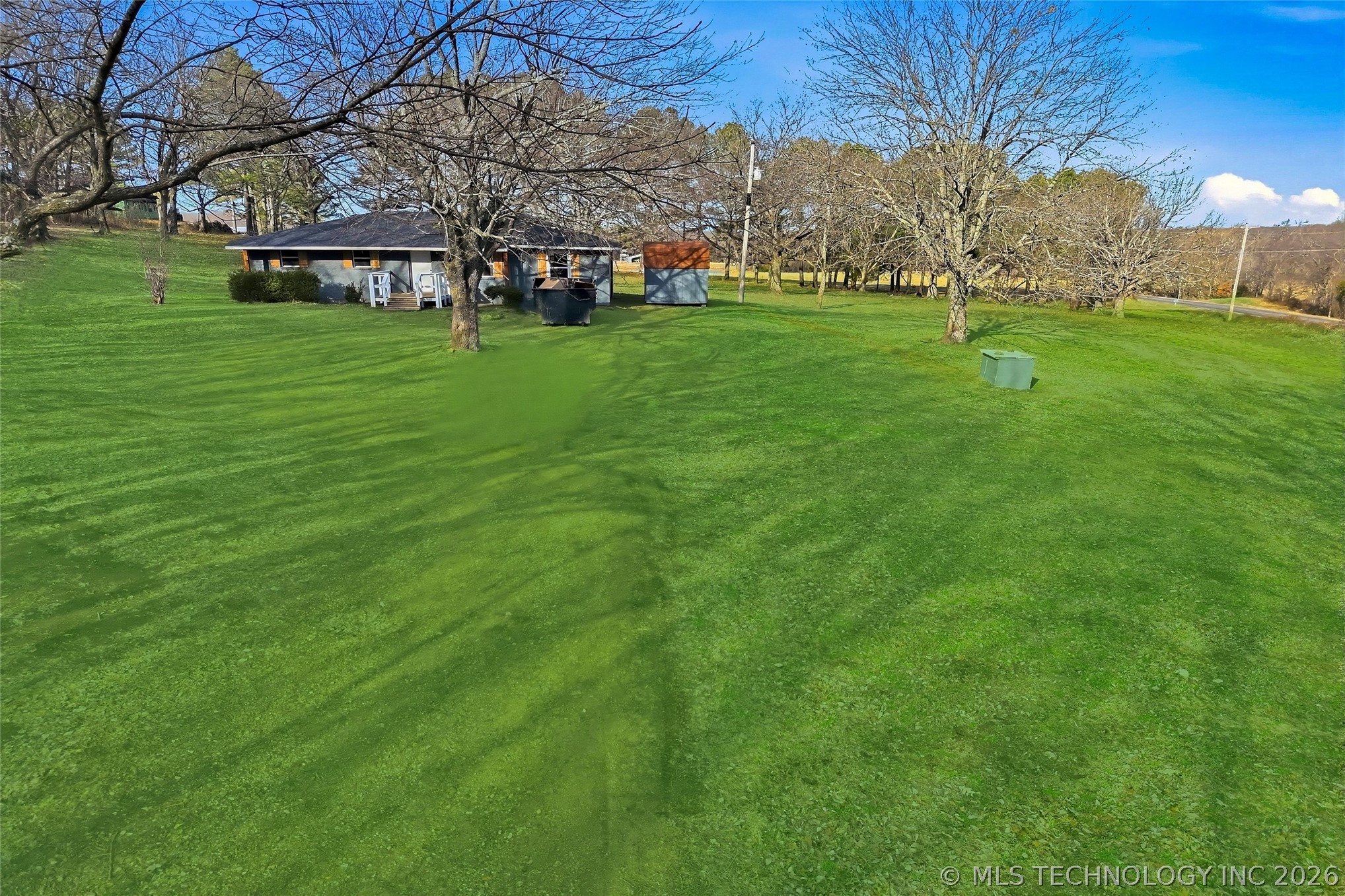 465596 Highway 51 Property Photo 9