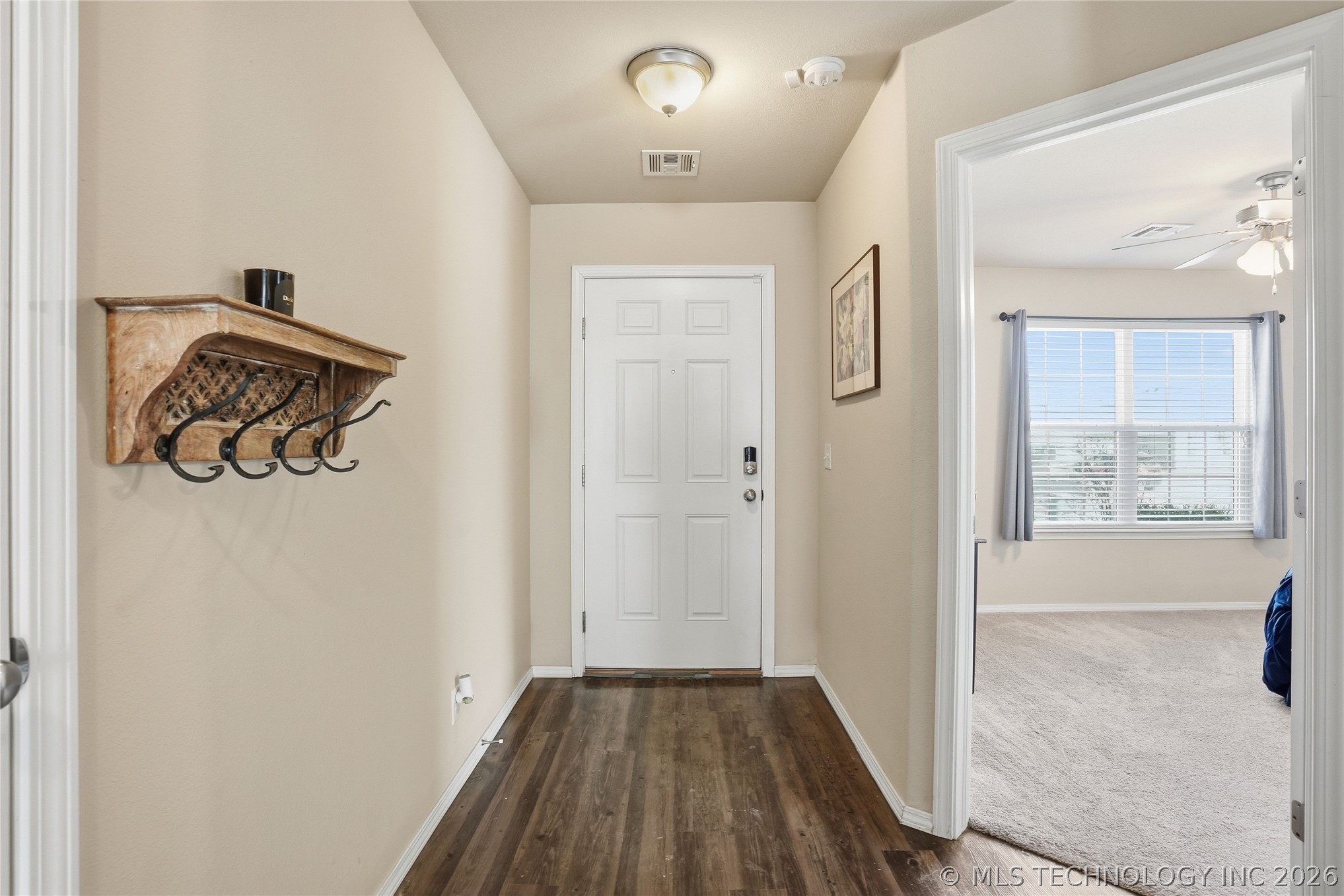 14810 E 37th Street Property Photo 5