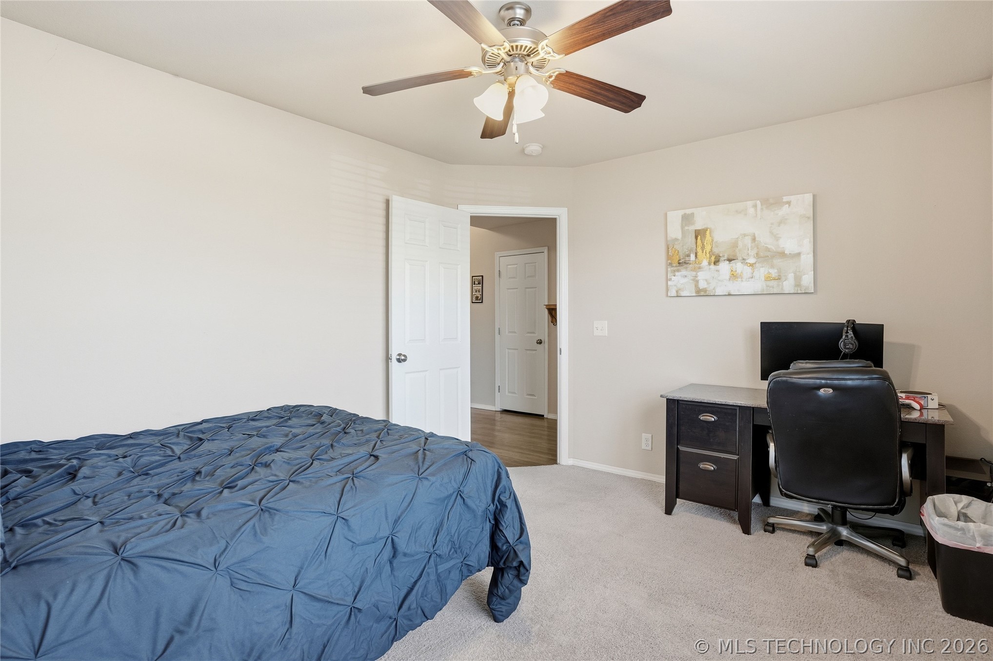 14810 E 37th Street Property Photo 23