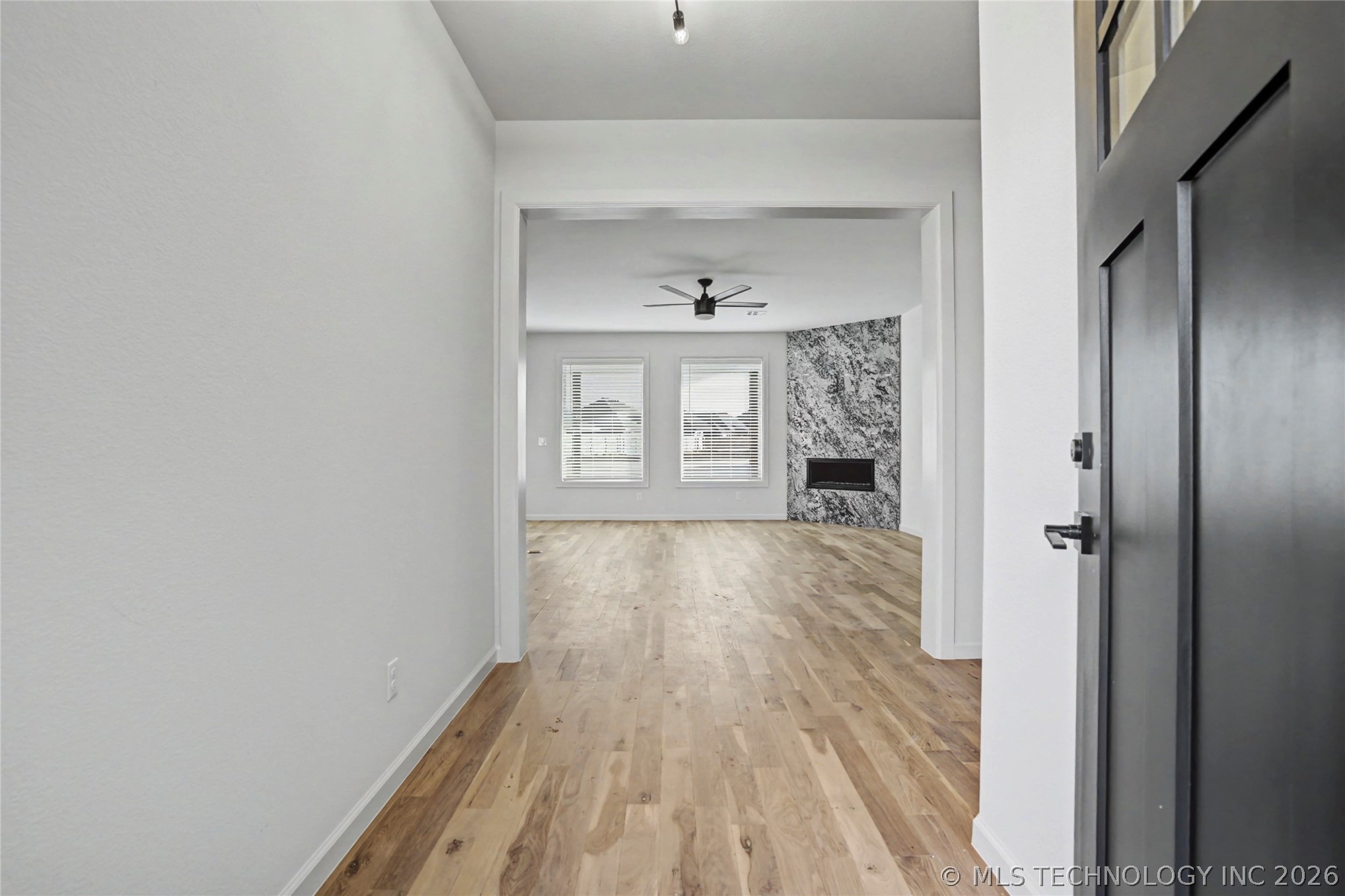 23087 E 106th Place S Property Photo 2