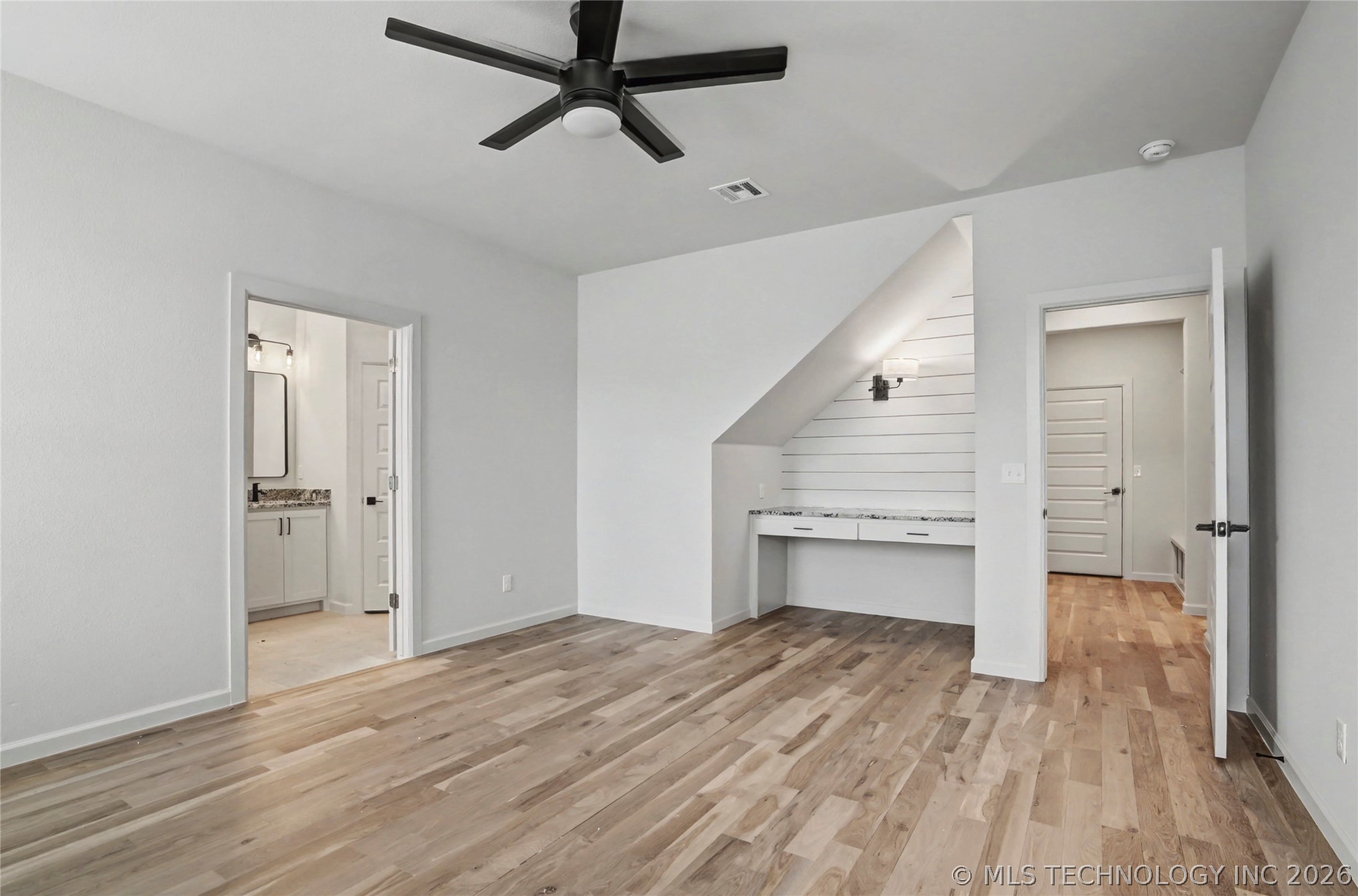 23087 E 106th Place S Property Photo 12