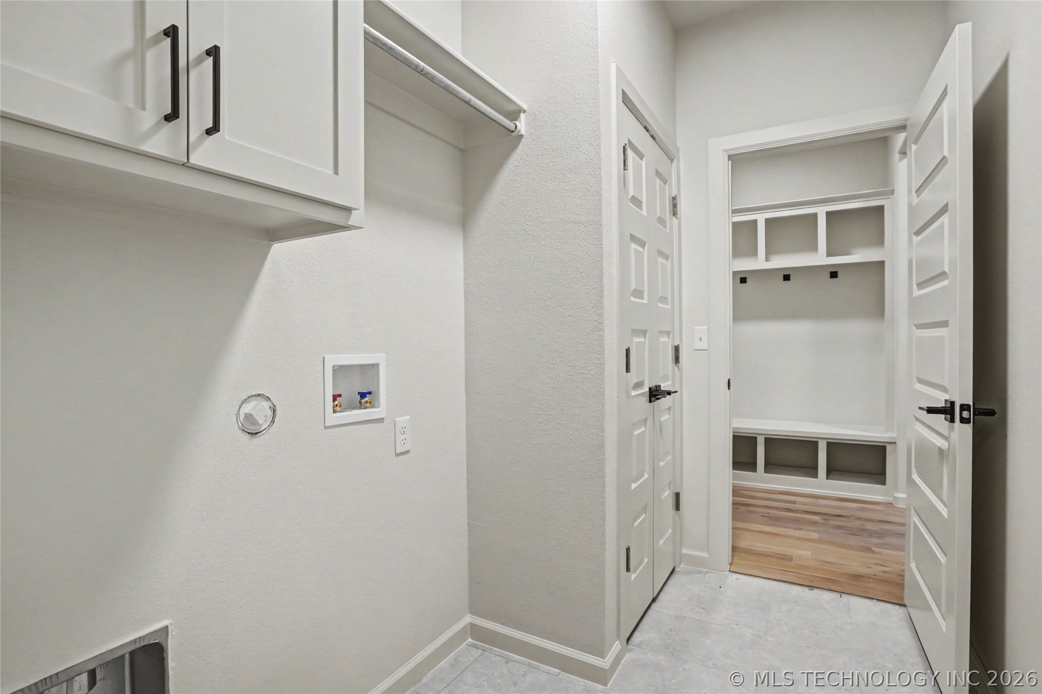 23087 E 106th Place S Property Photo 16